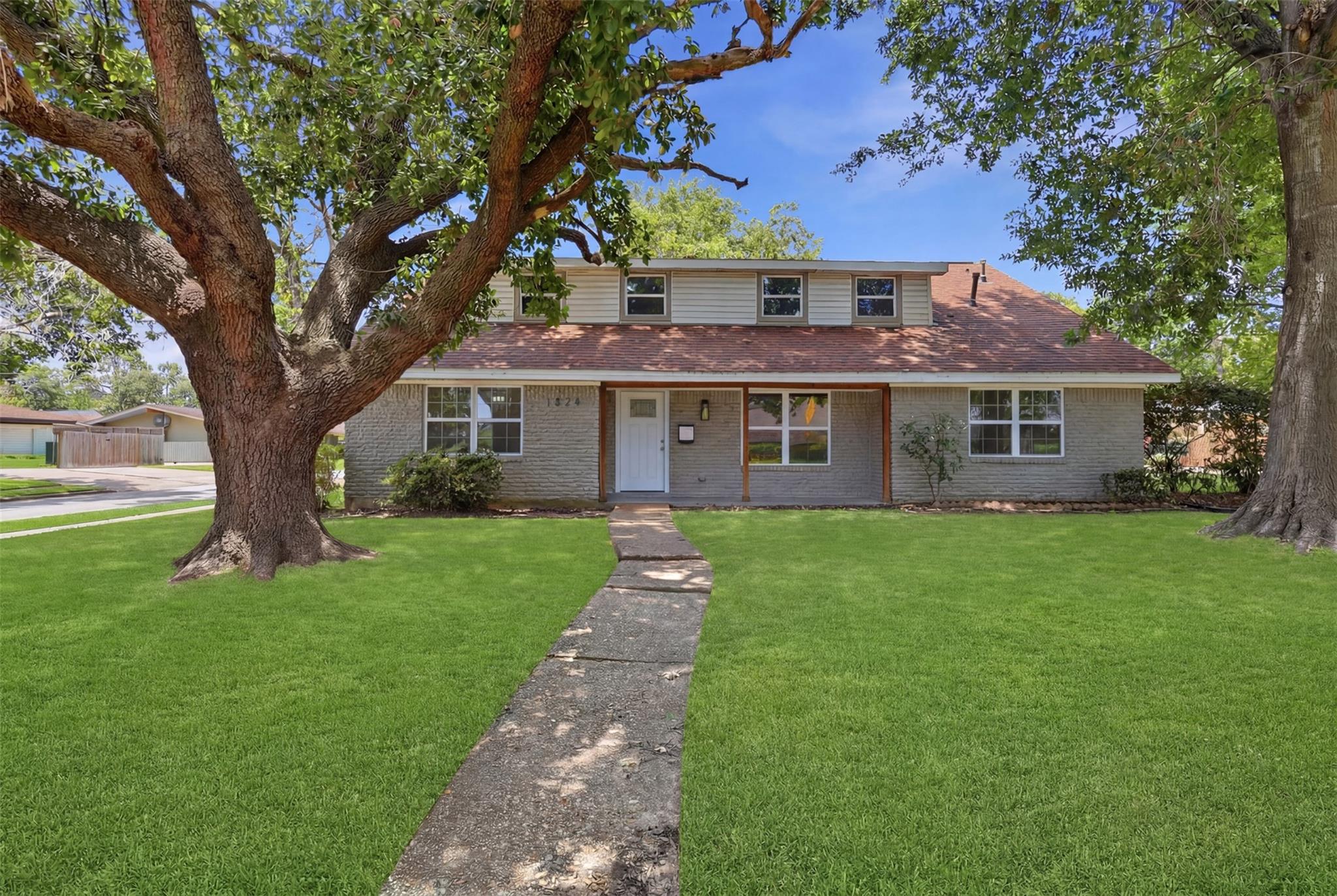 7826 Twin Hills Drive — photo