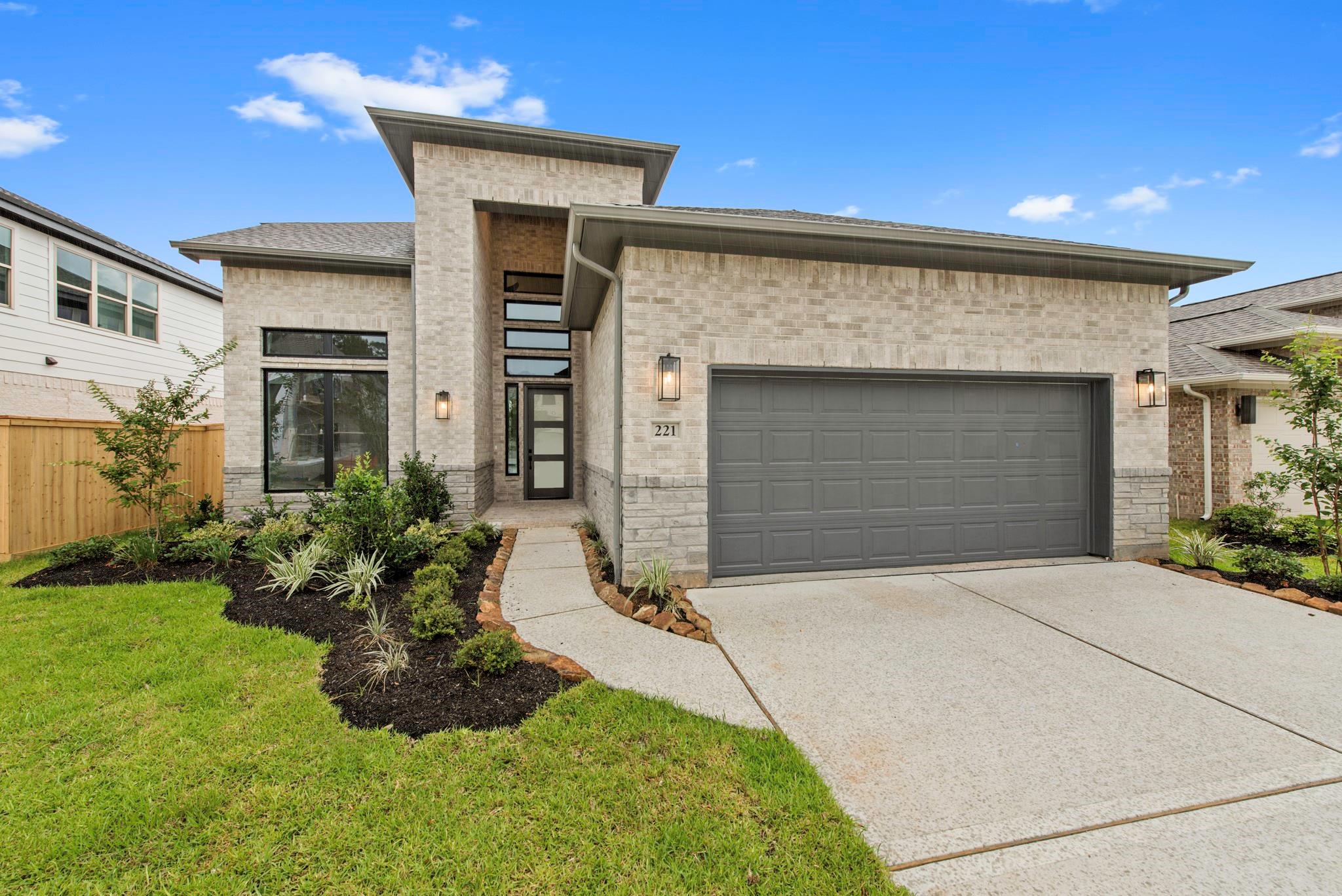 221 Silver Sage Court — photo