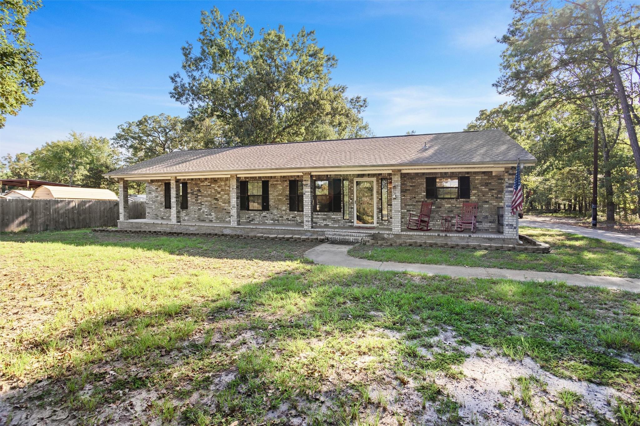 2082 FM 356 — photo