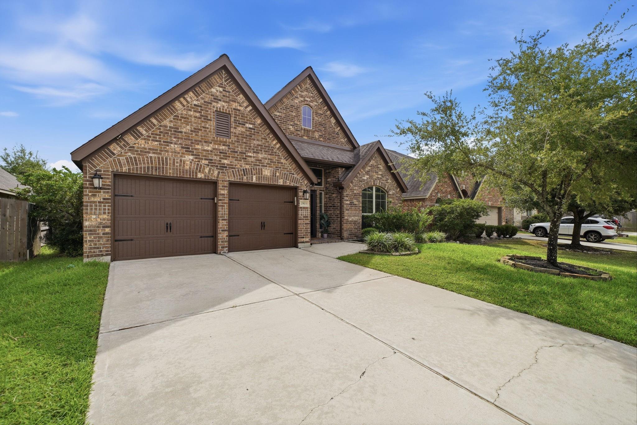 2903 Thornridge Bend Court — photo