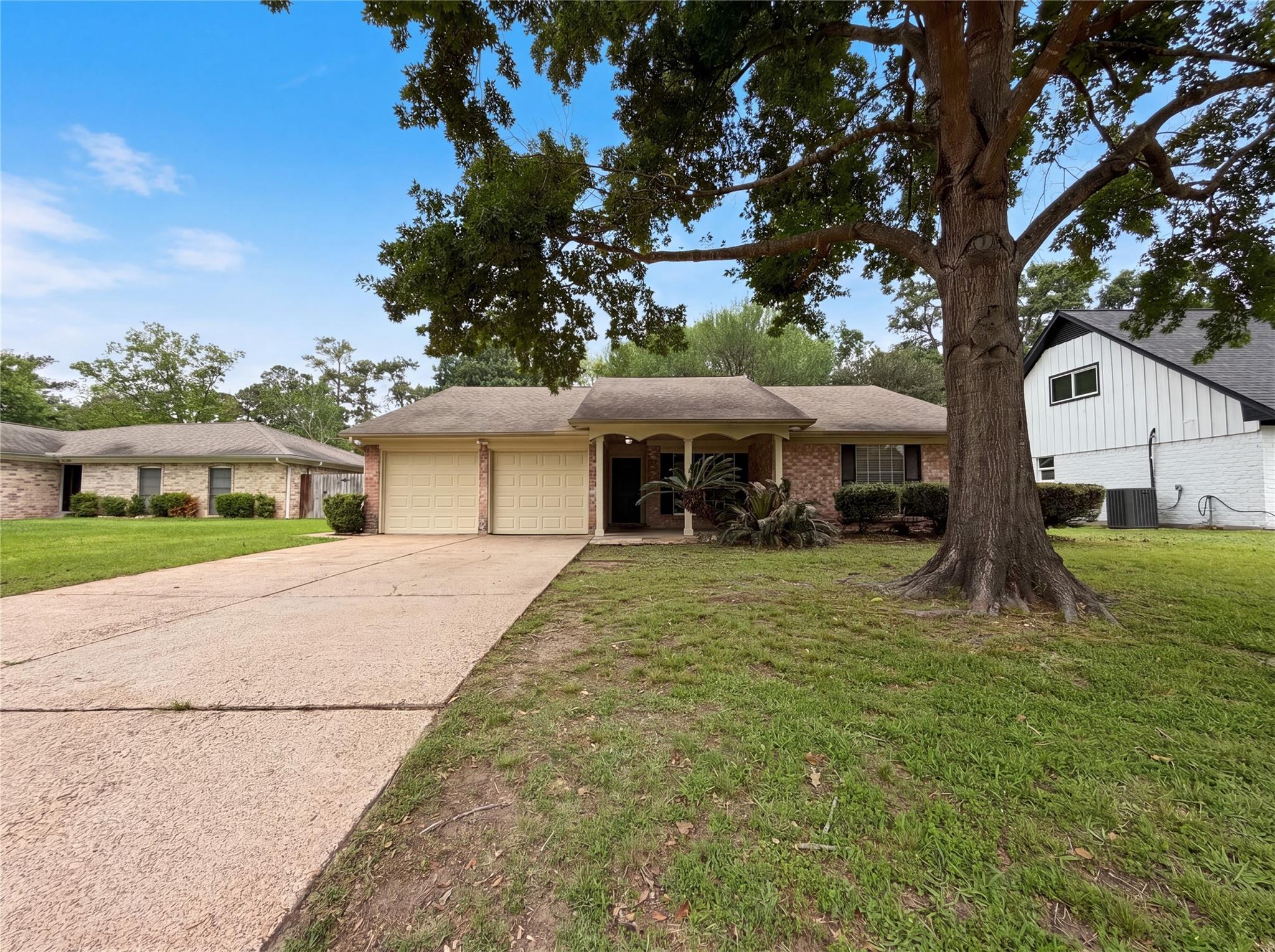 9606 Ballin David Drive — photo