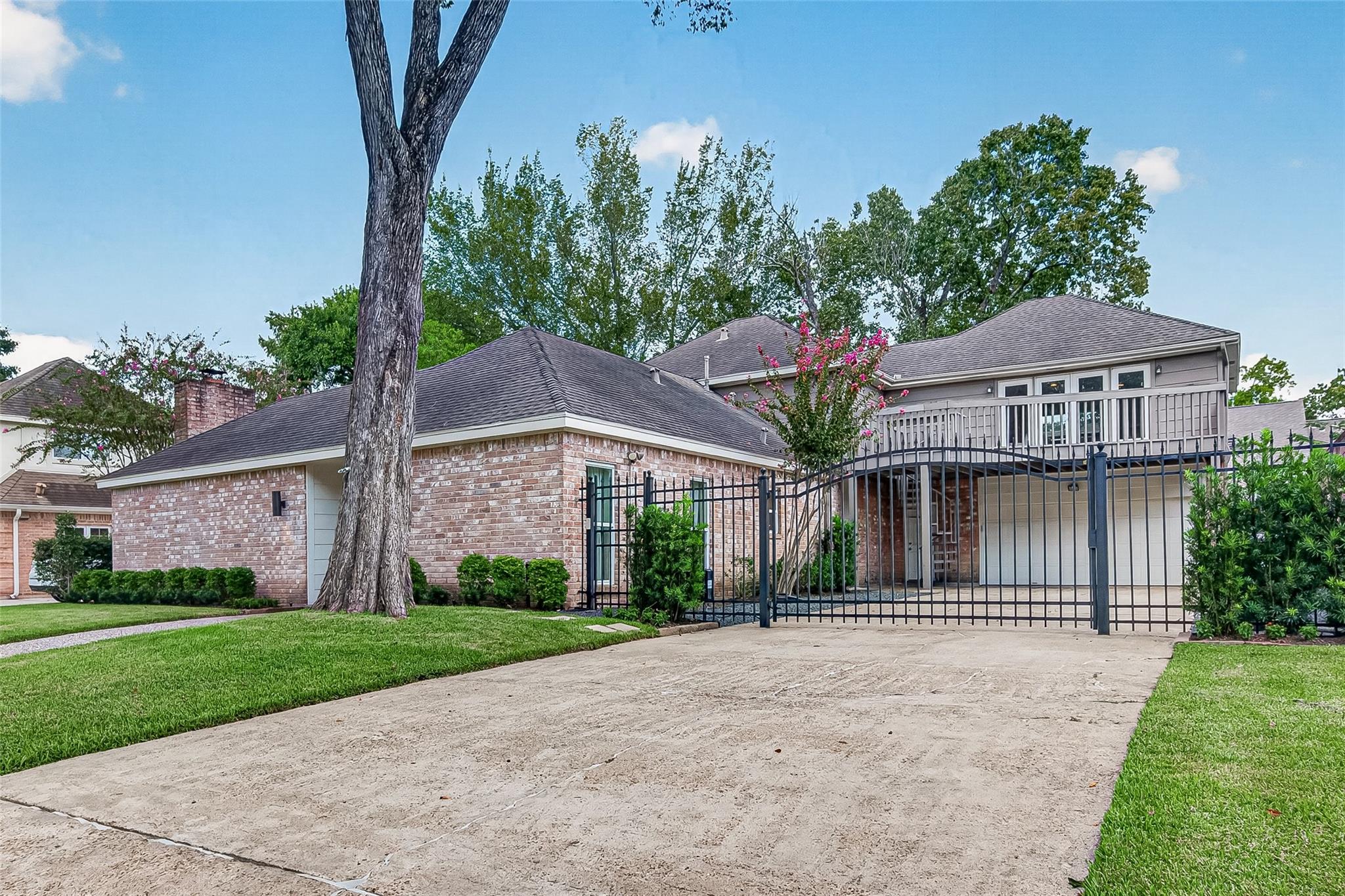 1122 Daria Drive — photo