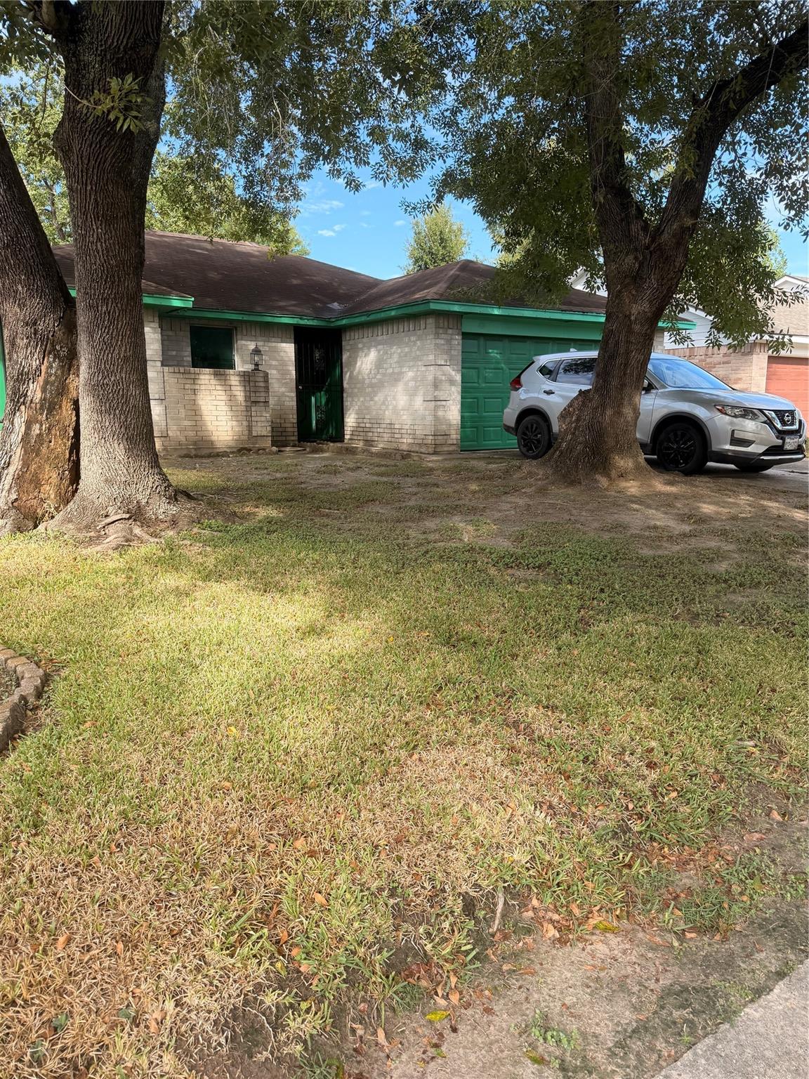 12215 Carola Forest Drive — photo