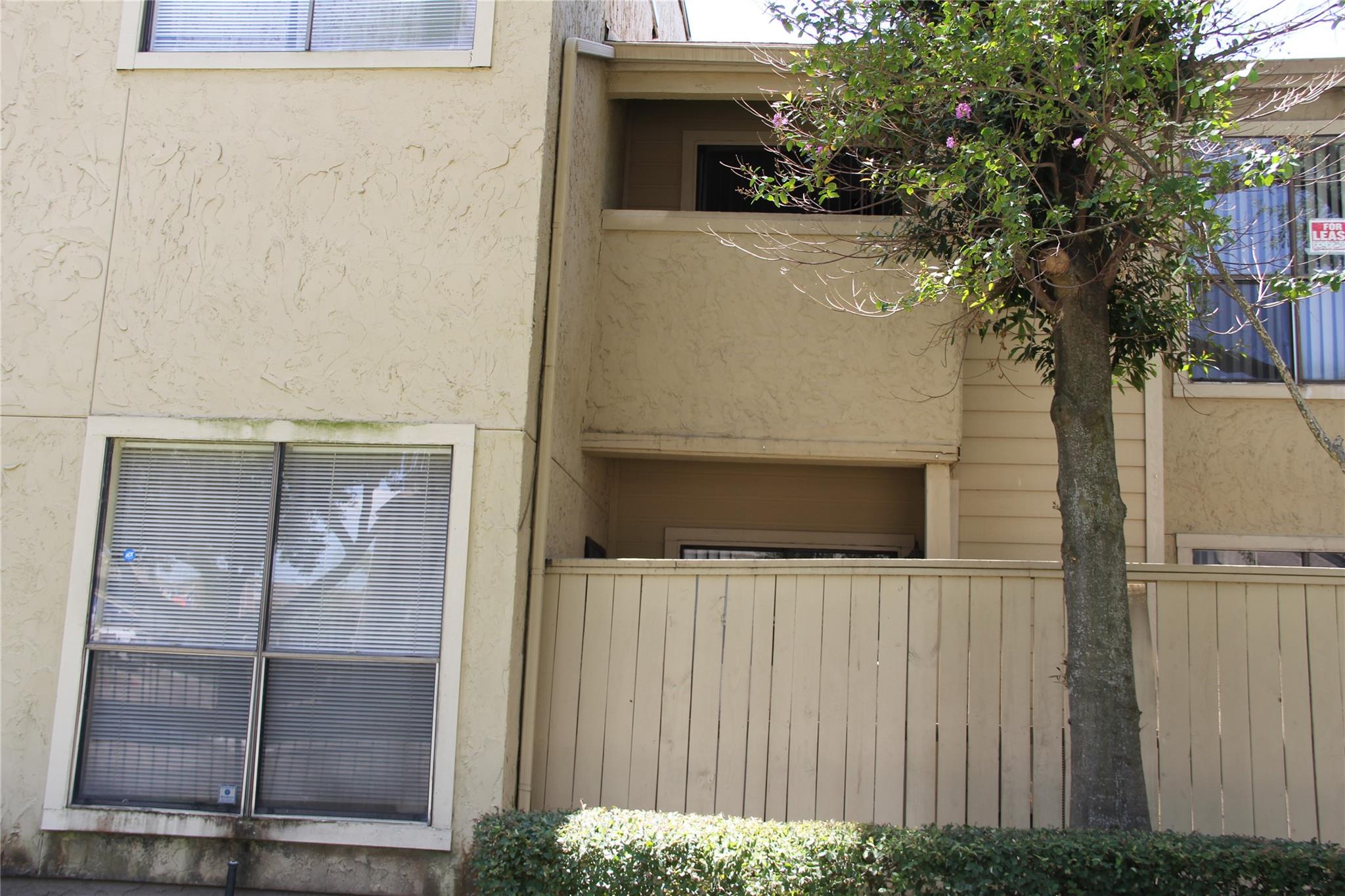 9303 Pagewood Lane — photo