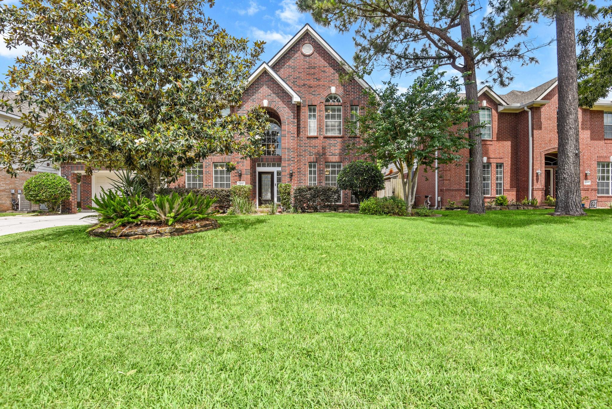 5111 Maple Hill Trail — photo