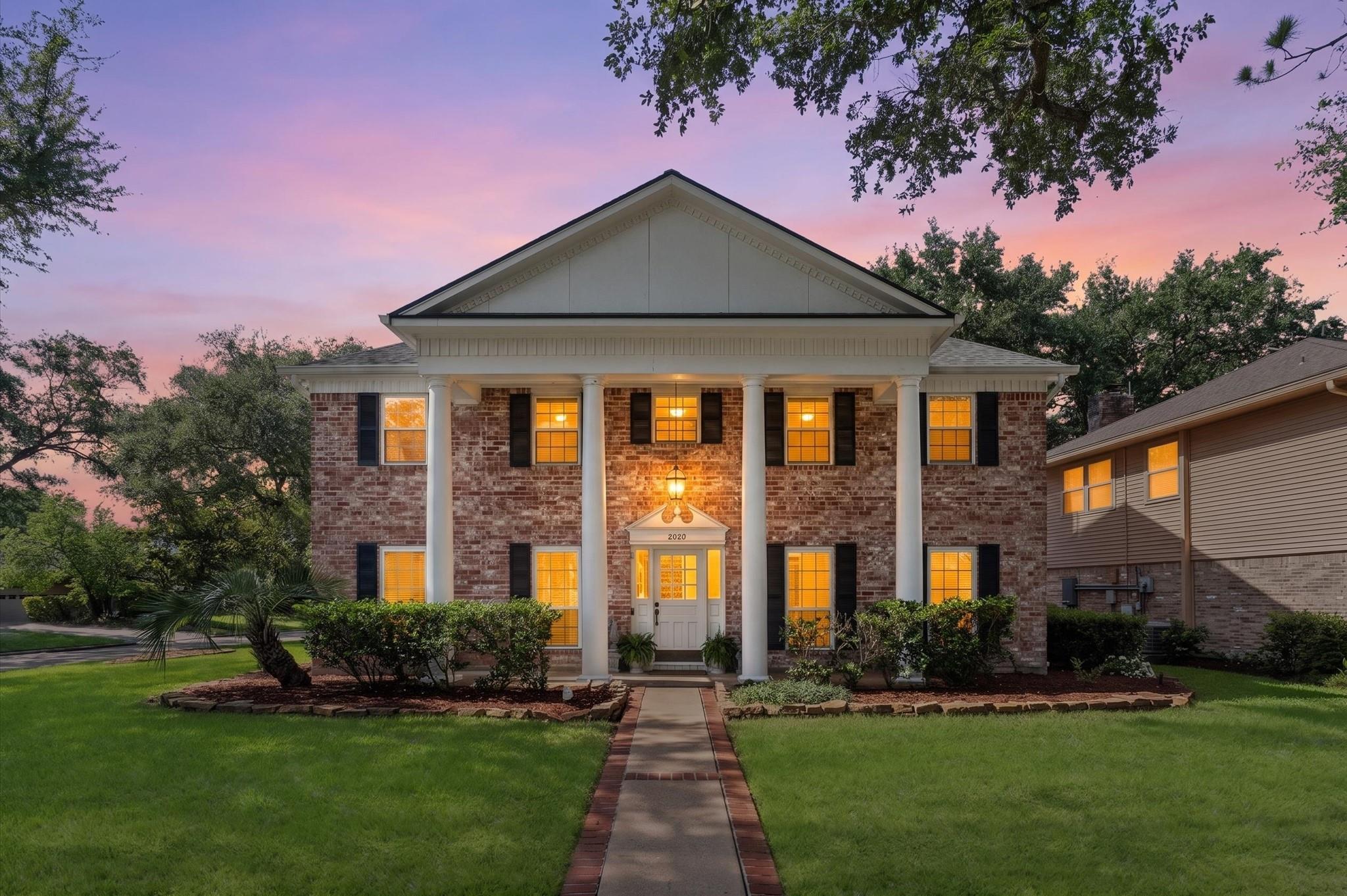 3030 Broadmoor Drive — photo