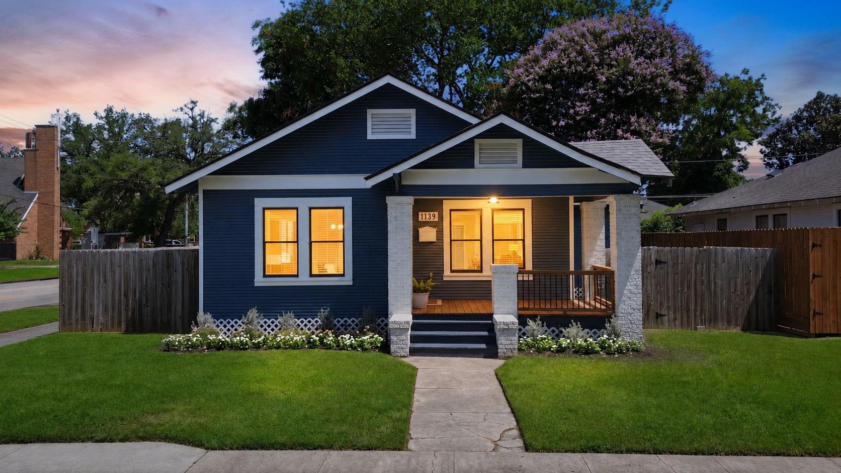 1139 W Gardner Street — photo