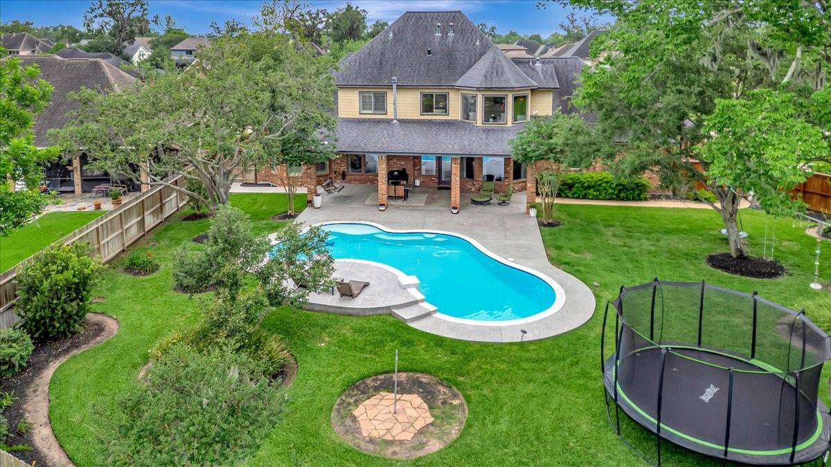 51 Deerwood Court — photo