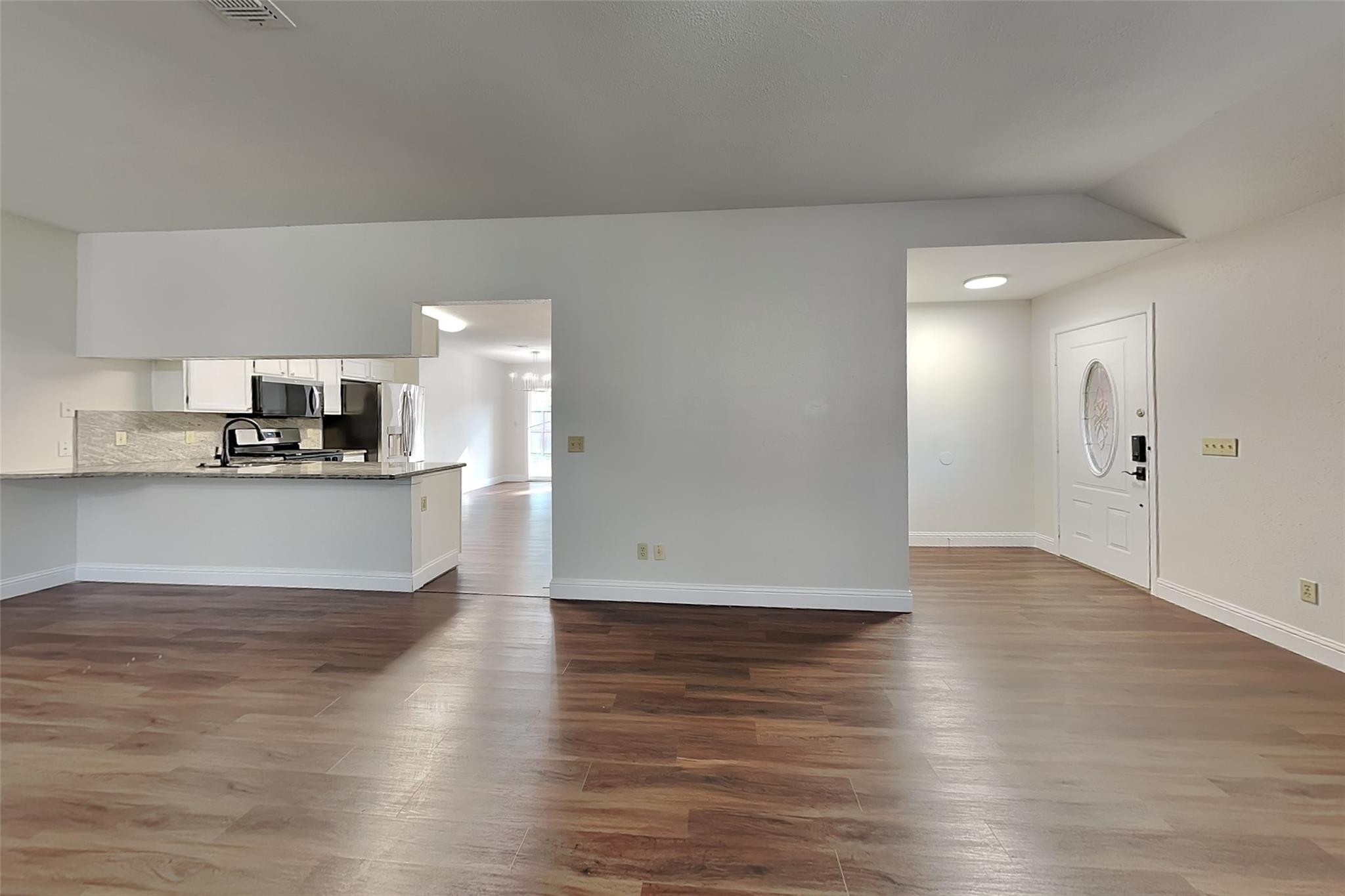 9103 Wallingham Court, Spring, TX 77379 — photo 2