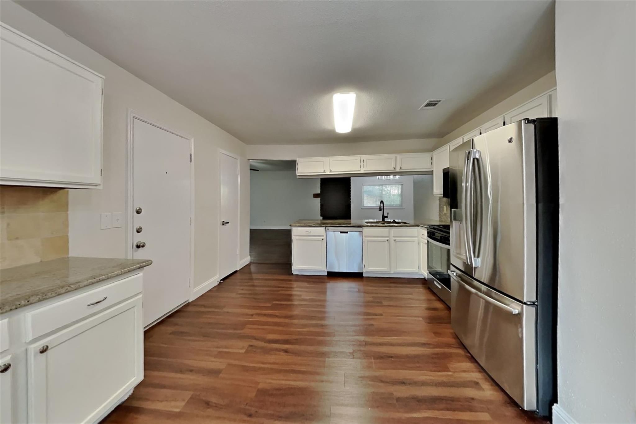 9103 Wallingham Court, Spring, TX 77379 — photo 3