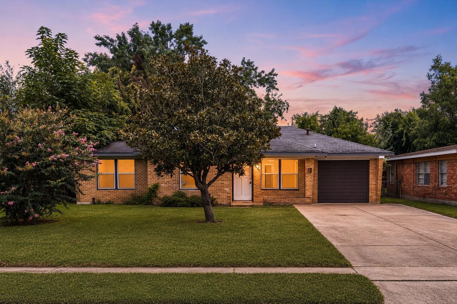 442 Glenburnie Drive — photo