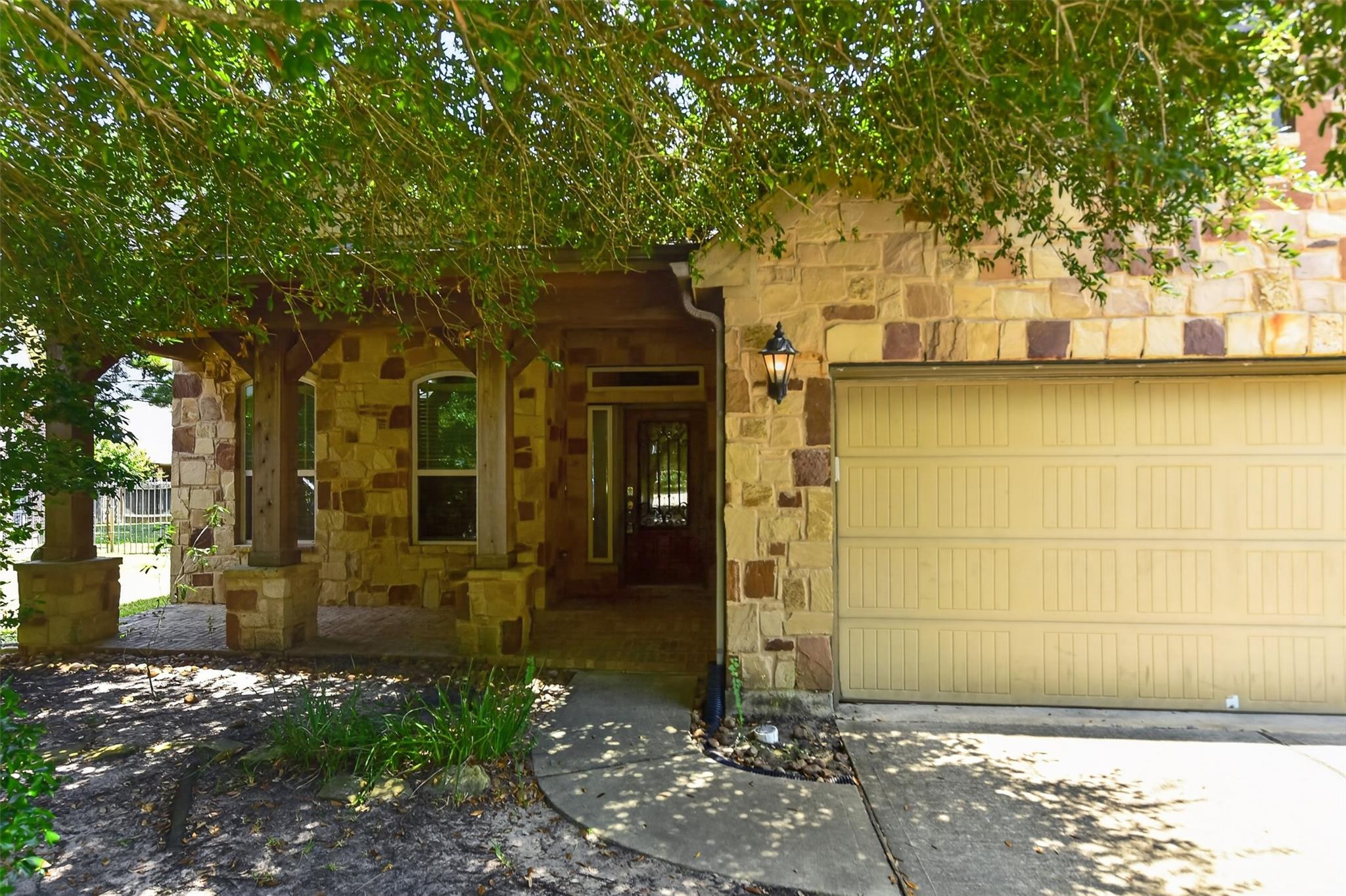 6 S Marshside Place, Spring, TX 77389 — photo 3