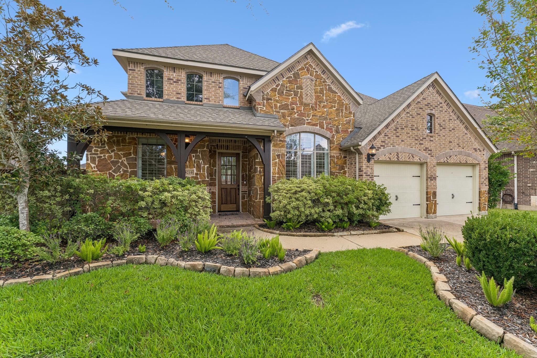 8210 Thunder Ridge Way — photo