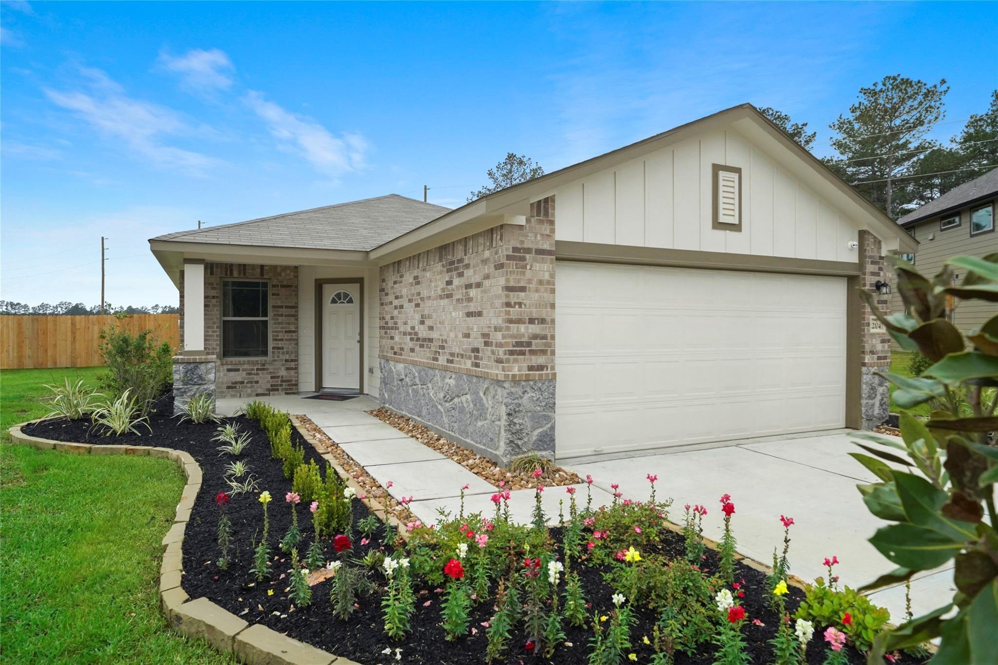 22104 Judy Court — photo