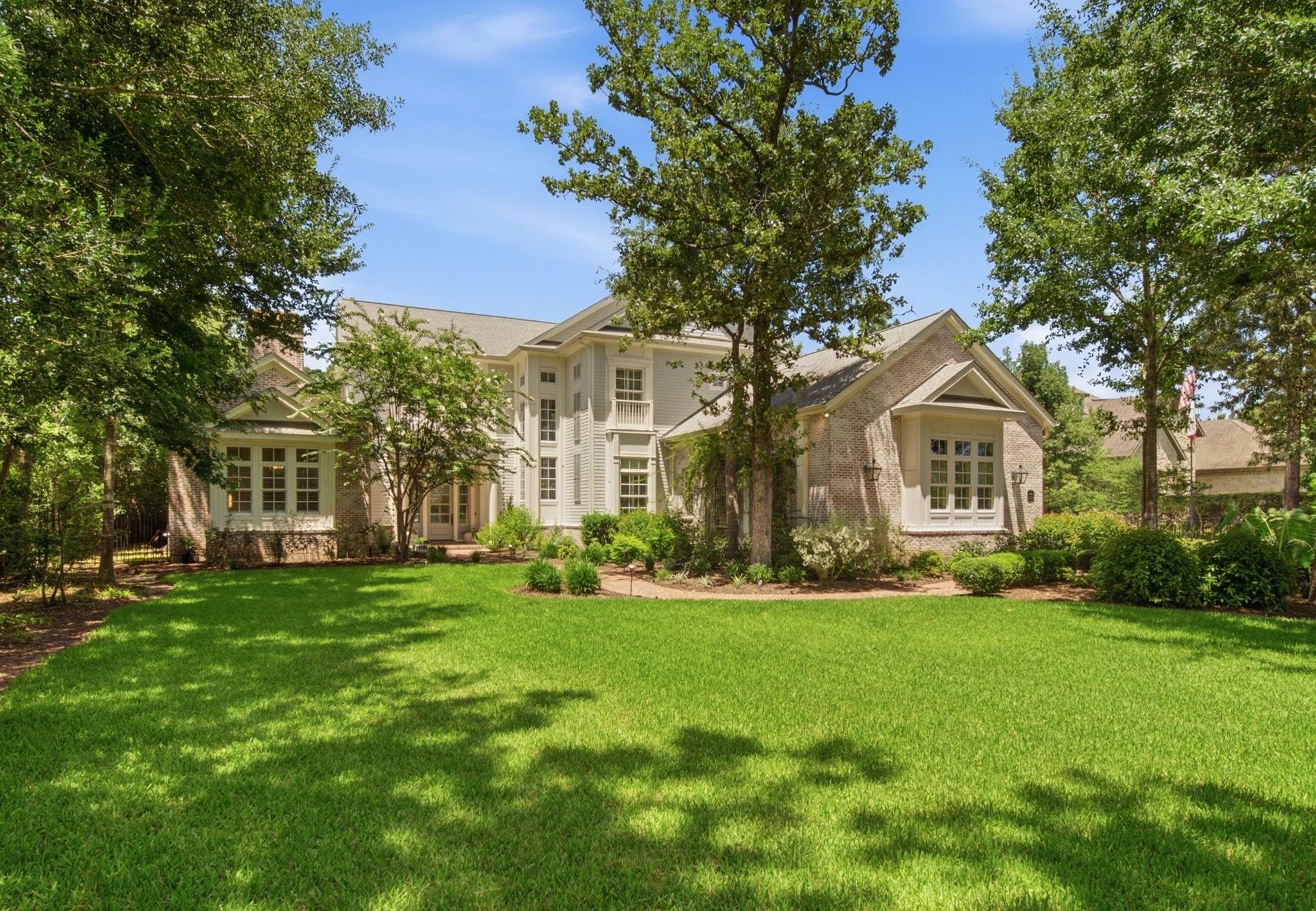 859 Eagle Pointe — photo