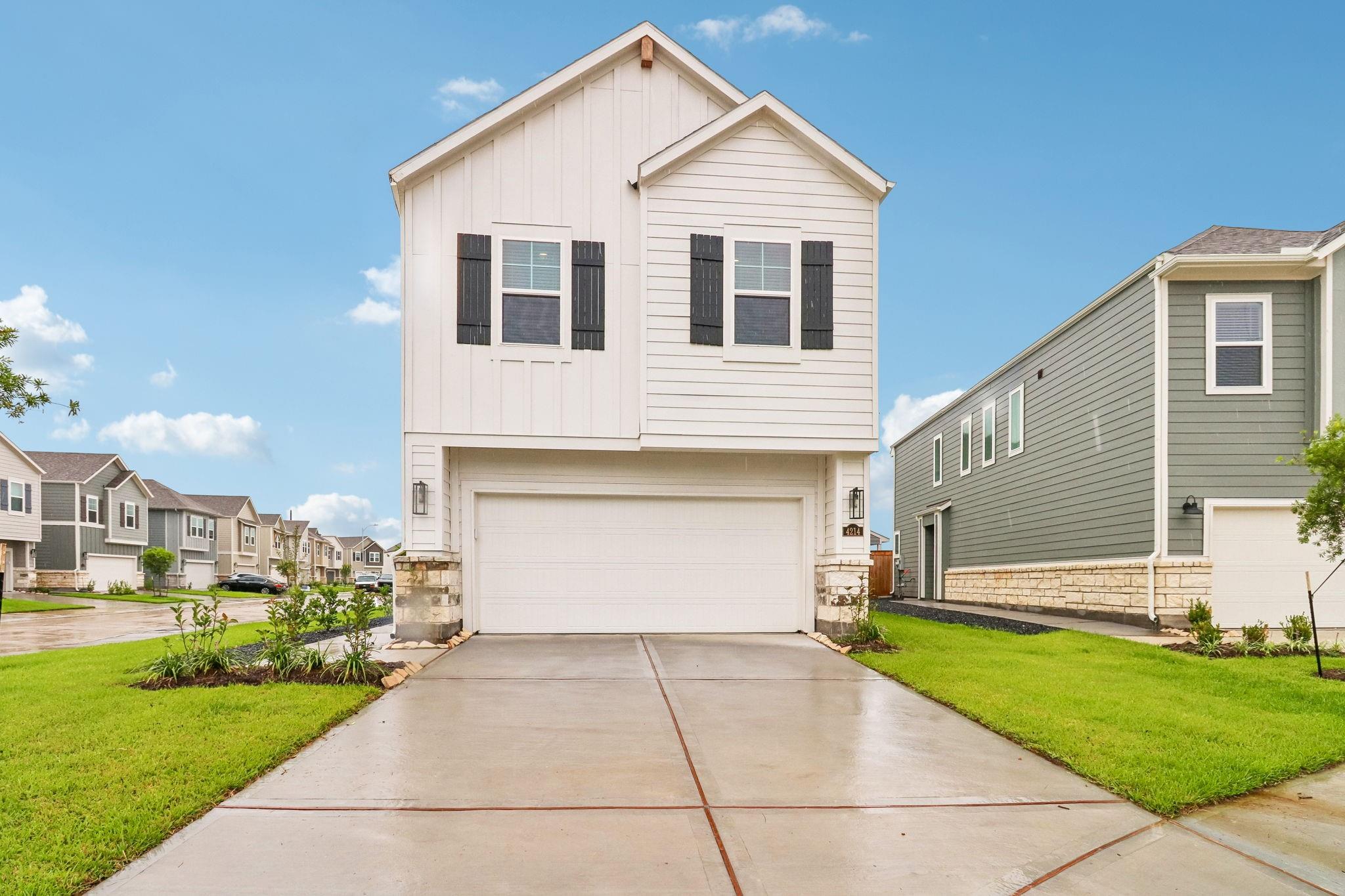 4214 Pine Springs Court — photo