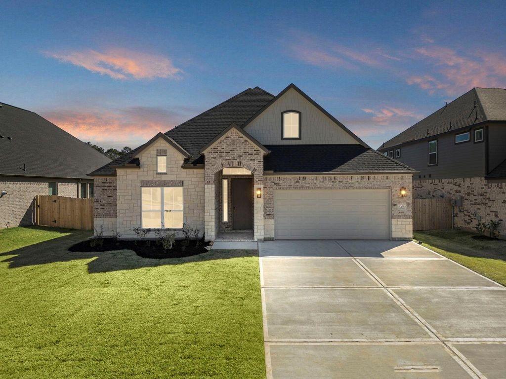 2108 Golden Spruce Court — photo