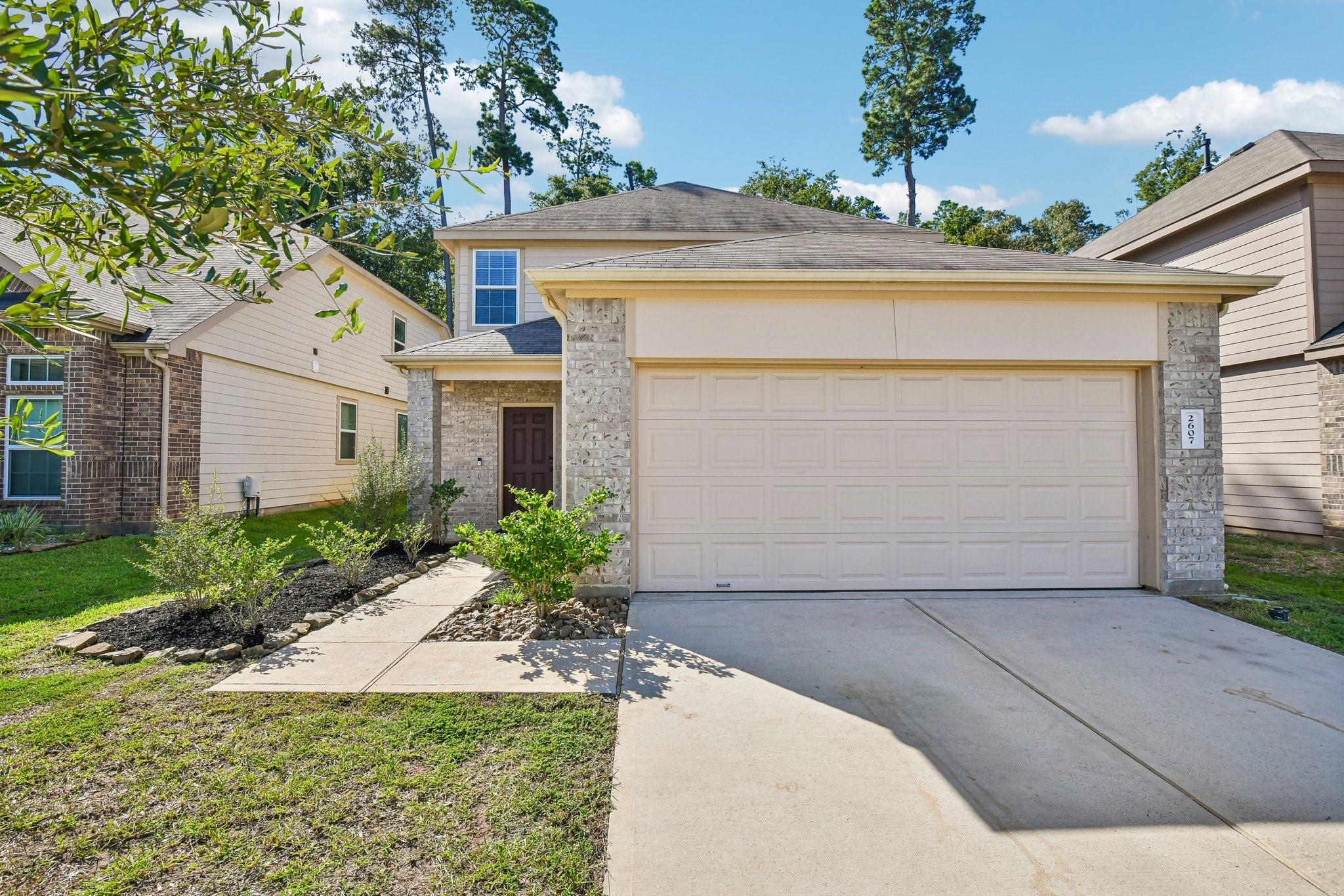 2607 Hoffman Lane — photo