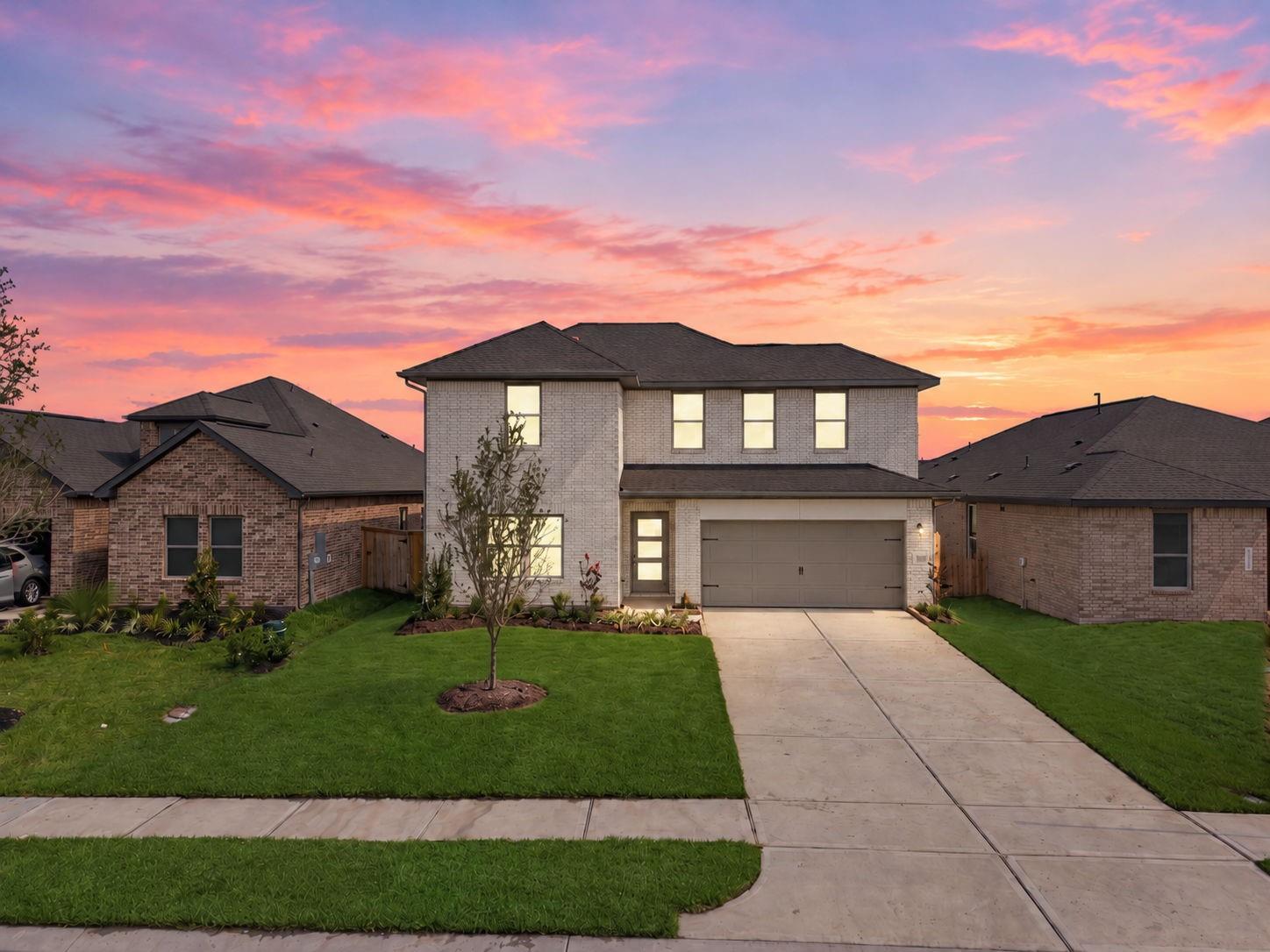 3522 Cardinal Pointe Drive, Angleton, TX 77515