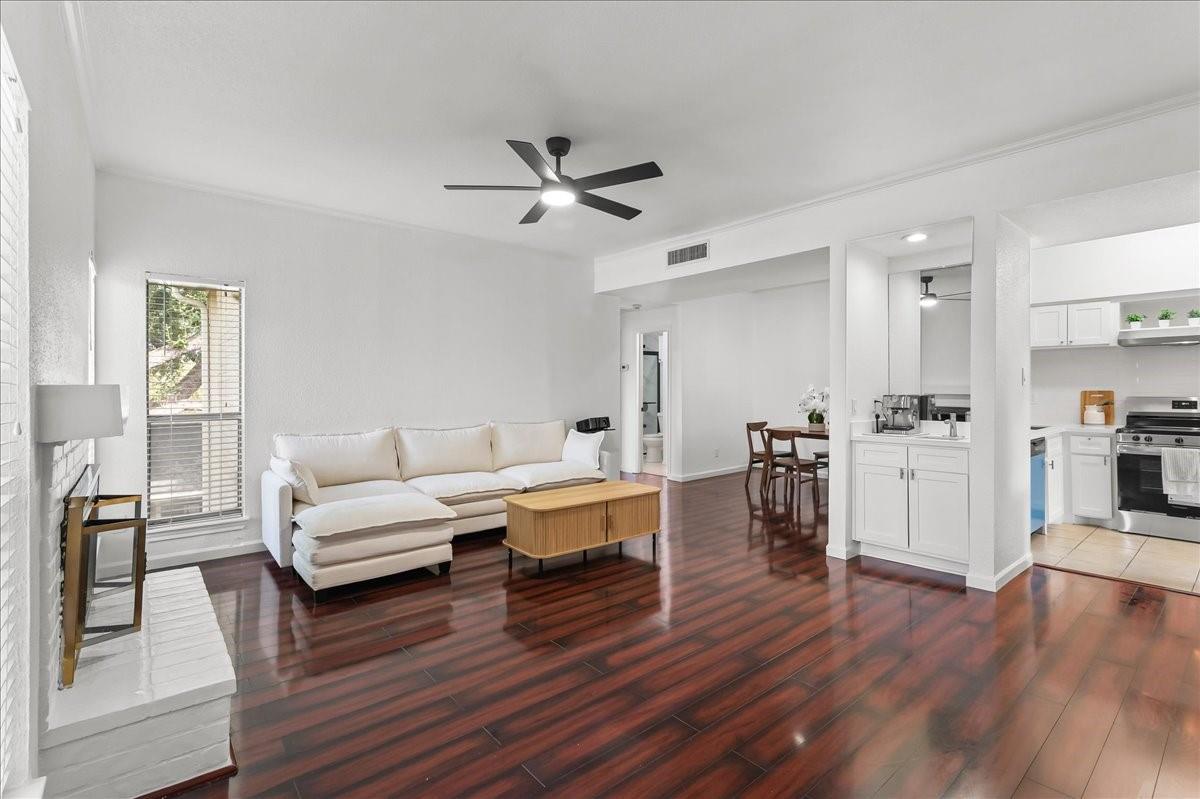 724D Bering Drive #254 — photo
