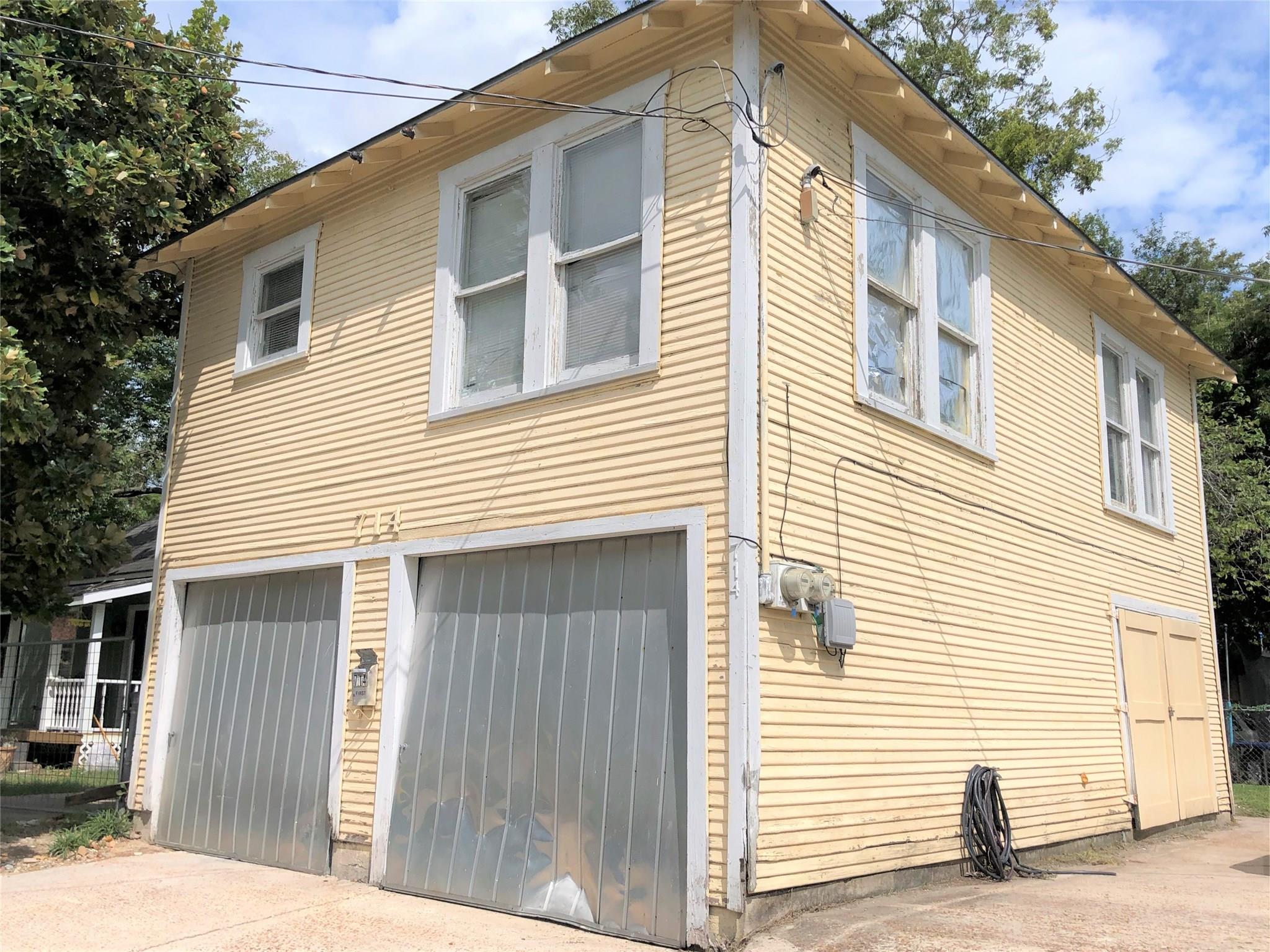 714 N 1st Street — photo