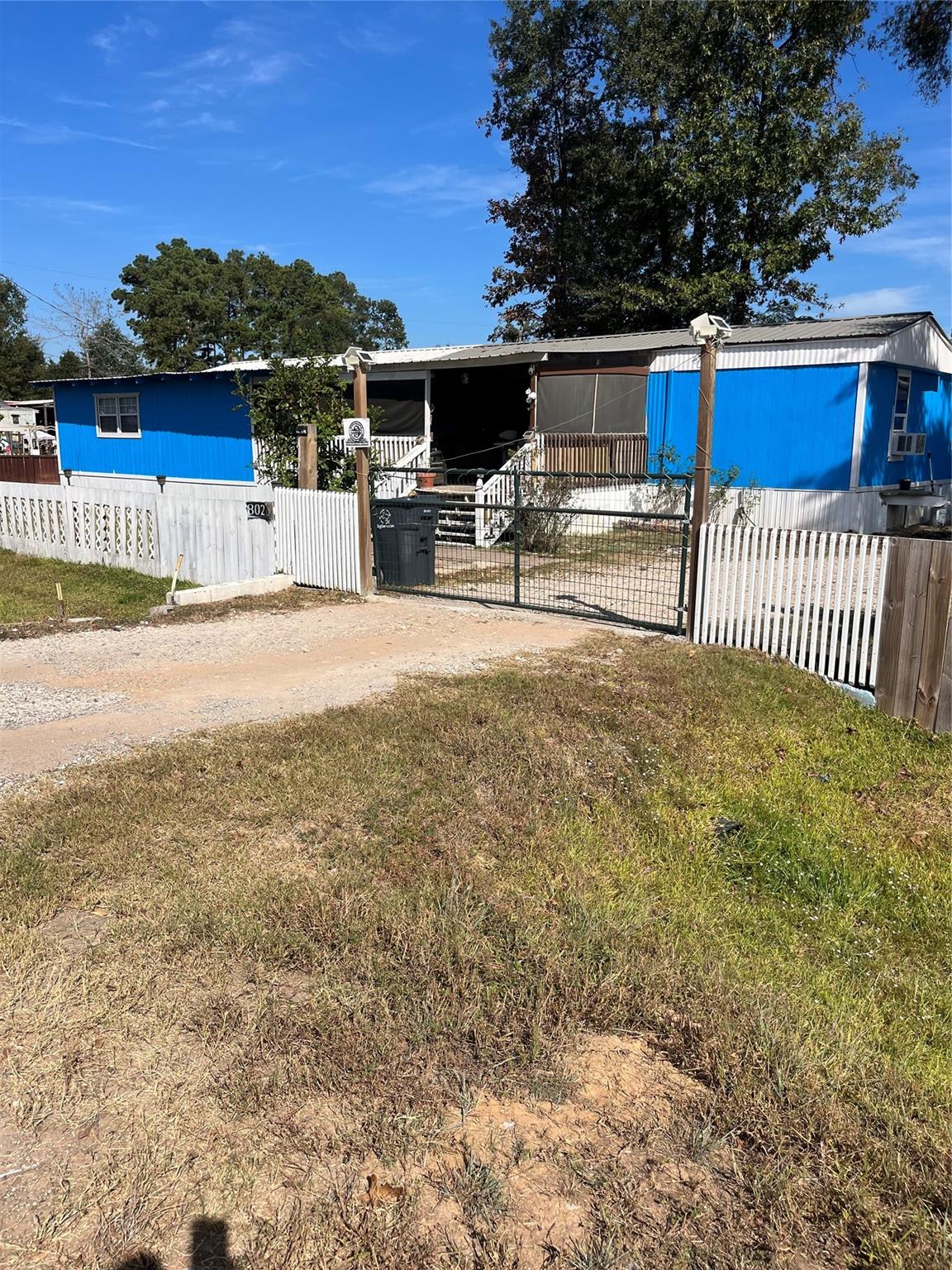 8026 Forest Trace Boulevard — photo