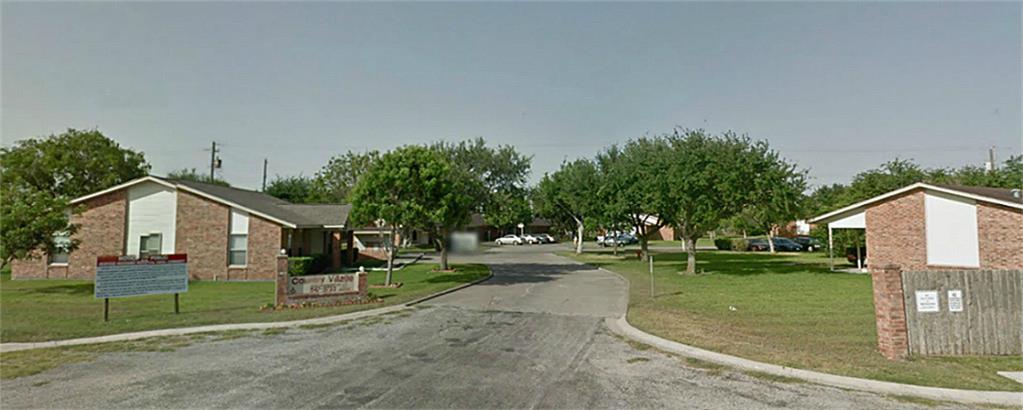 1500 Hackberry Lane — photo