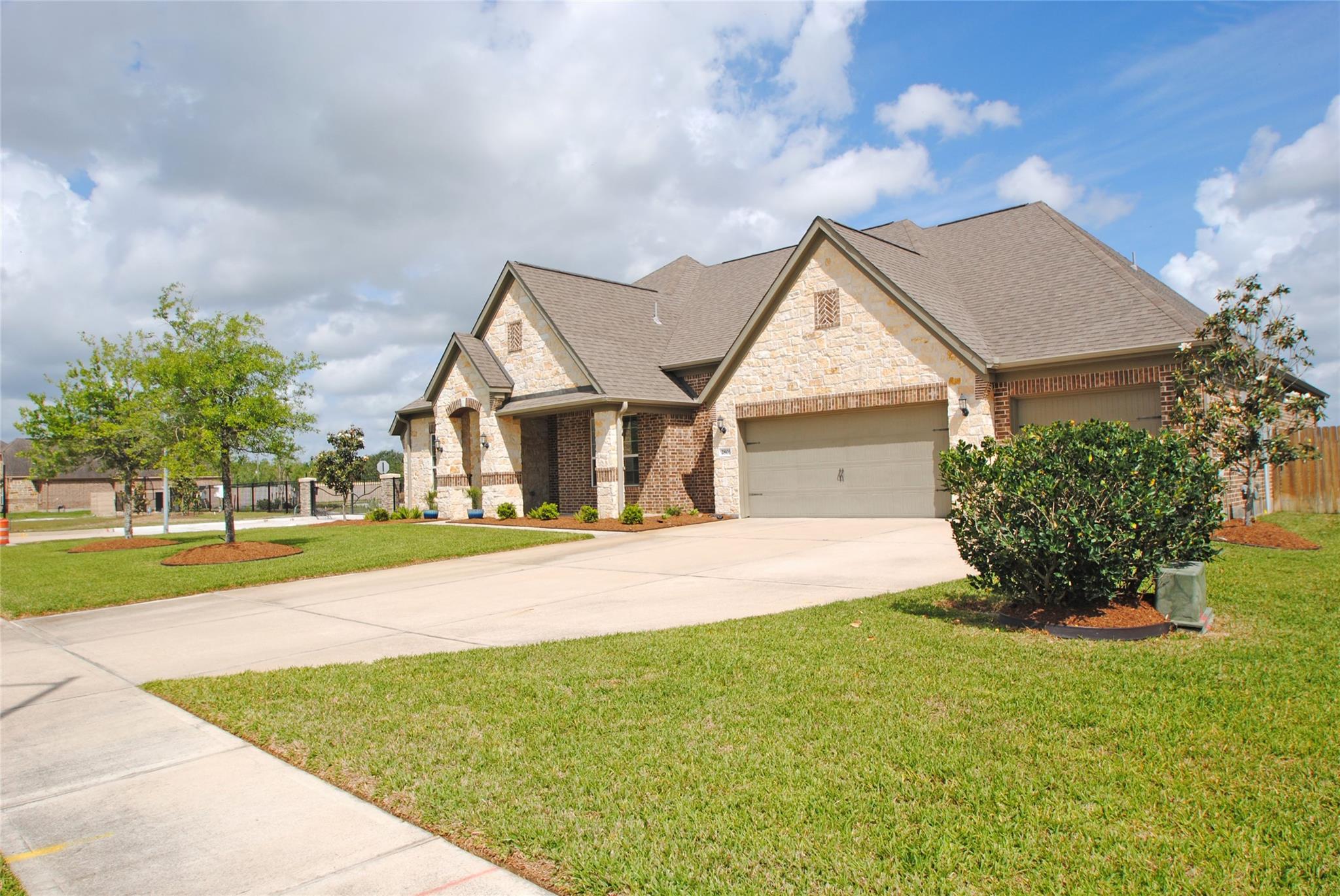 2803 Quartz Ridge Drive, Rosharon, TX 77583 — photo 3