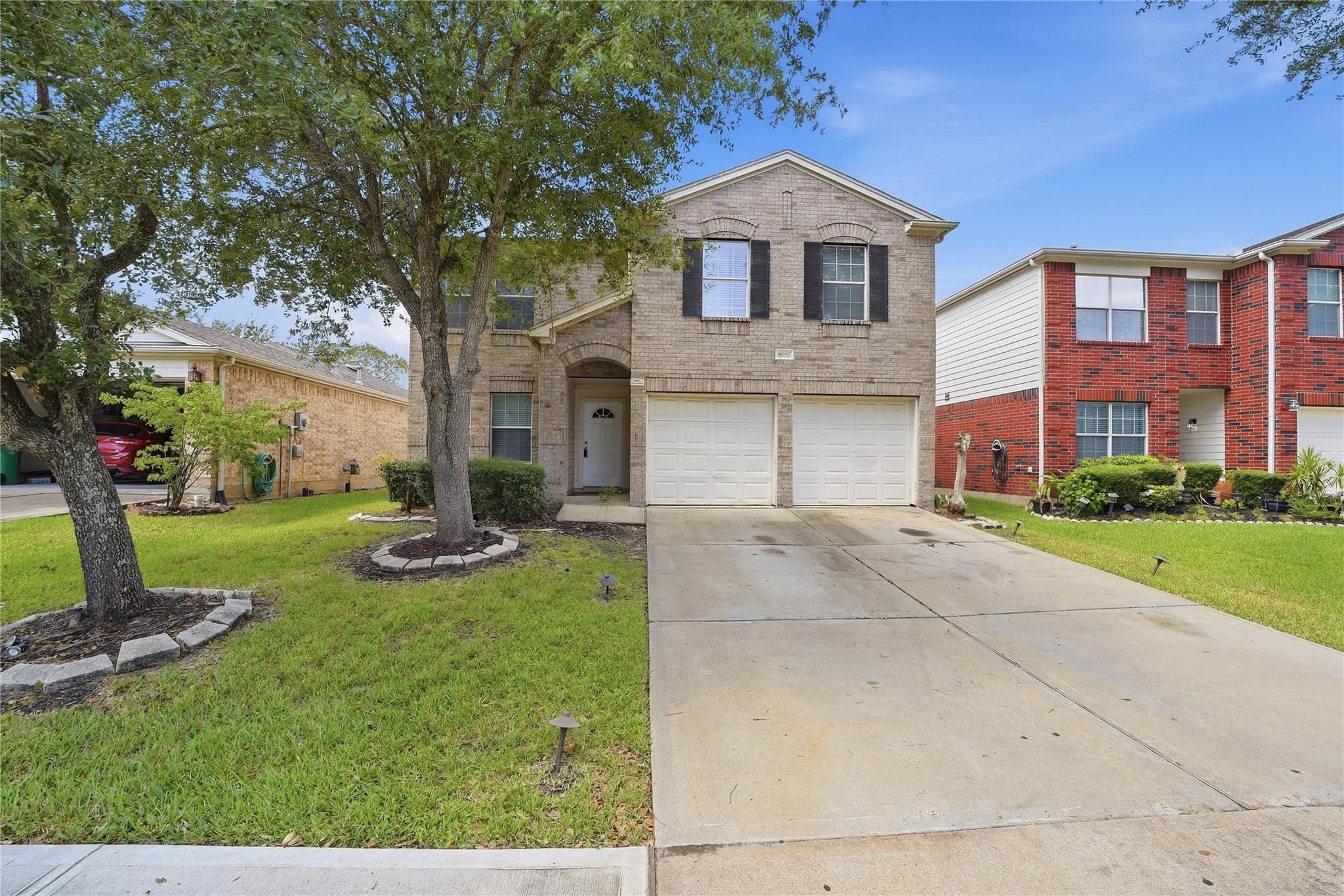 5915 Baldwin Elm Street — photo