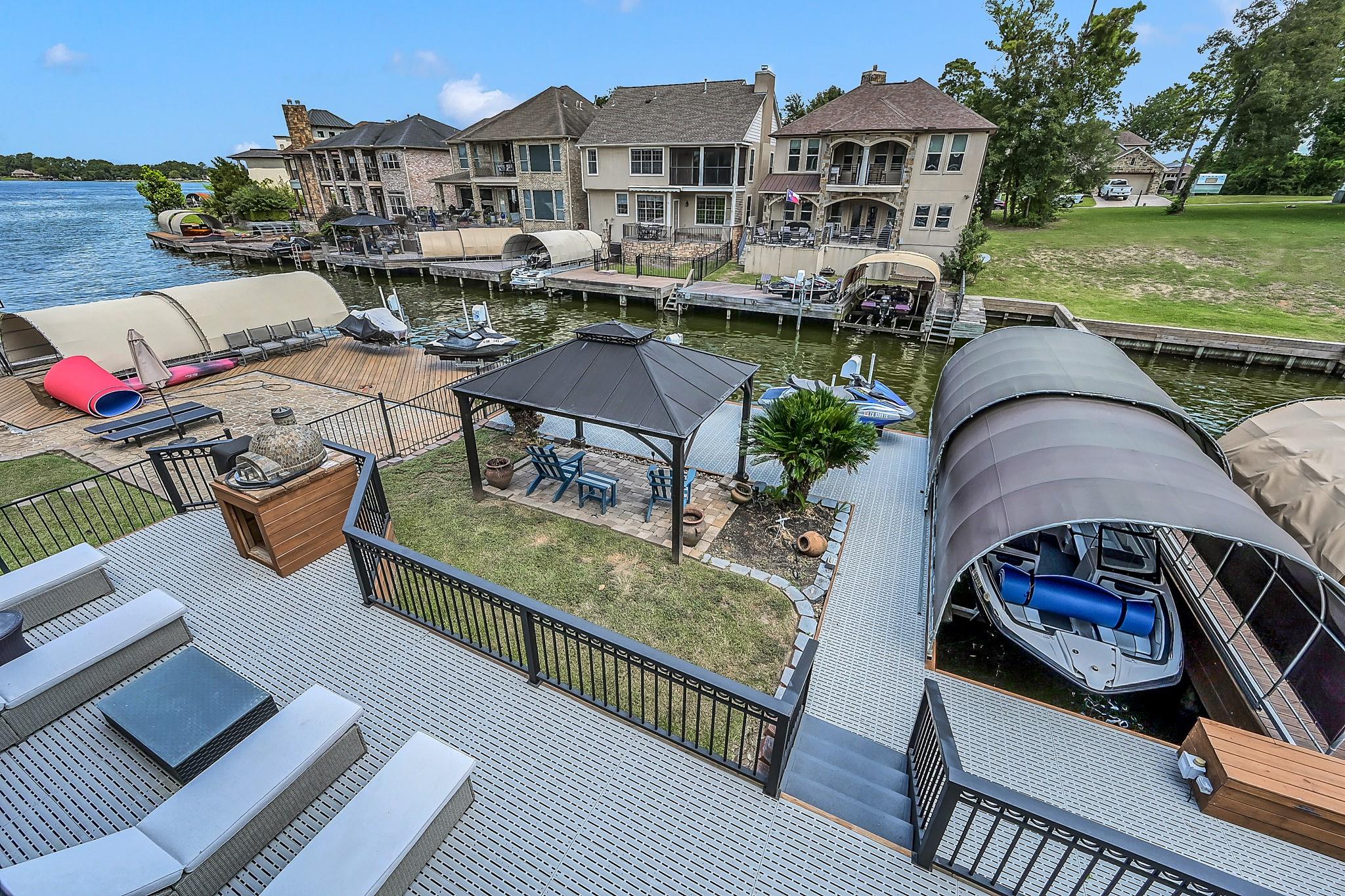 12394 Pebble View Drive — photo