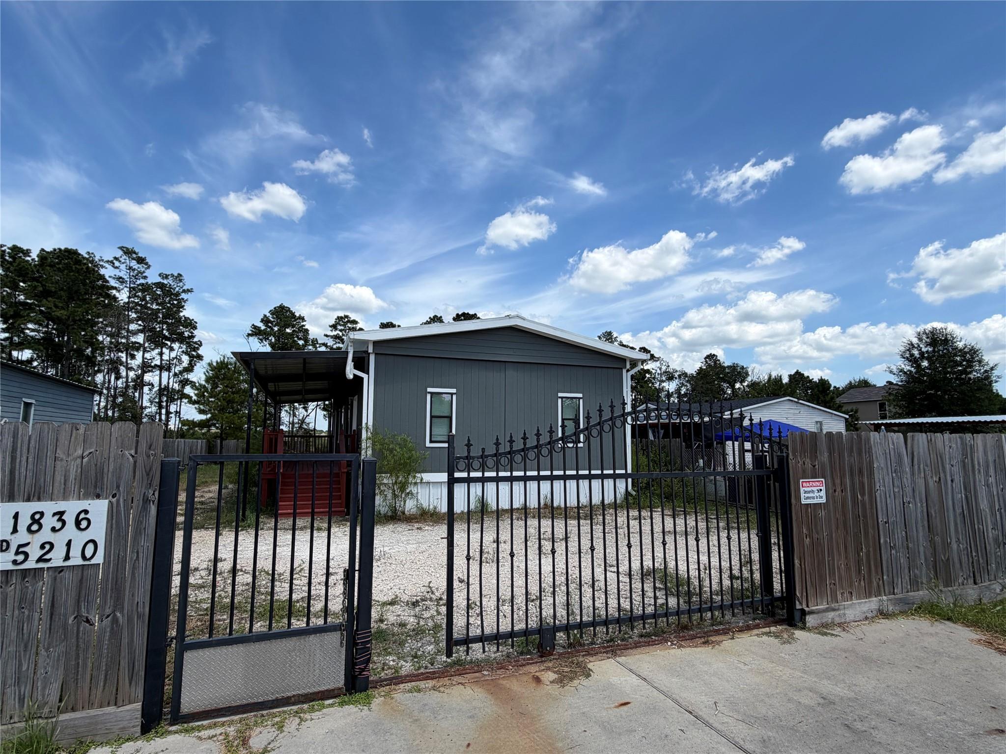 1836 Road 5210 — photo