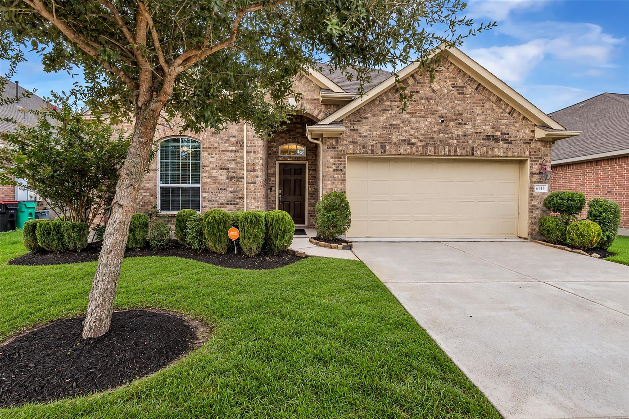 6515 Hunters Trace Lane — photo