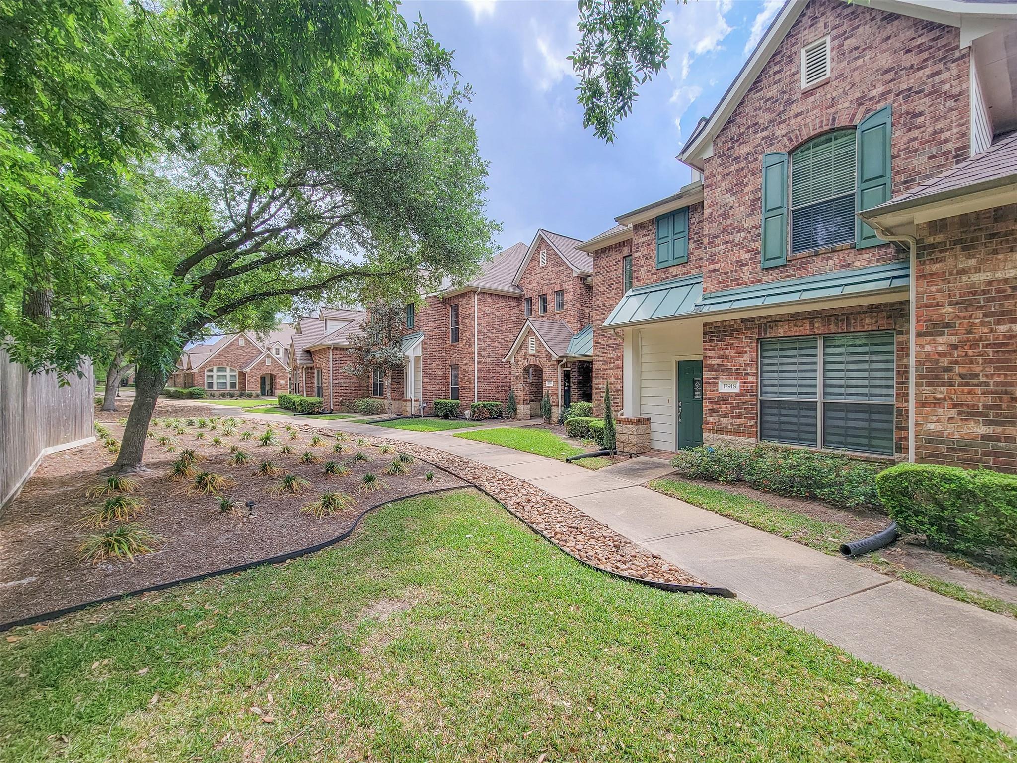 17918 Skyline Arbor Terrace — photo