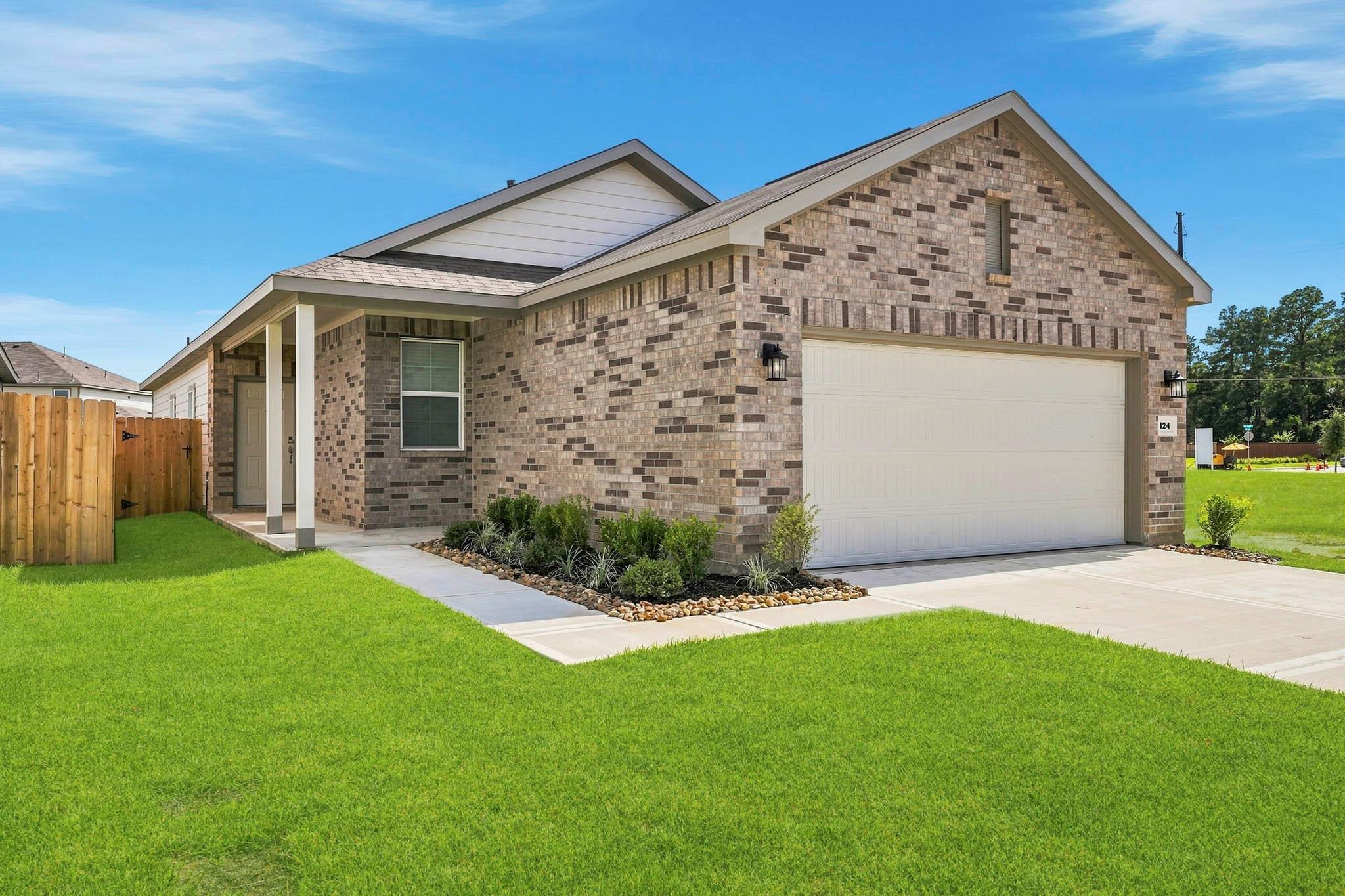 124 Rising Cedar Lane, Hockley, TX 77447 — photo 2