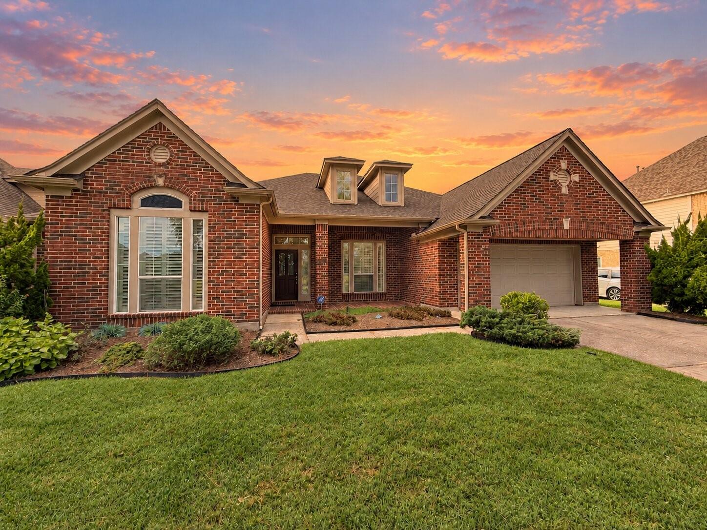 1062 Cayman Bend Lane — photo