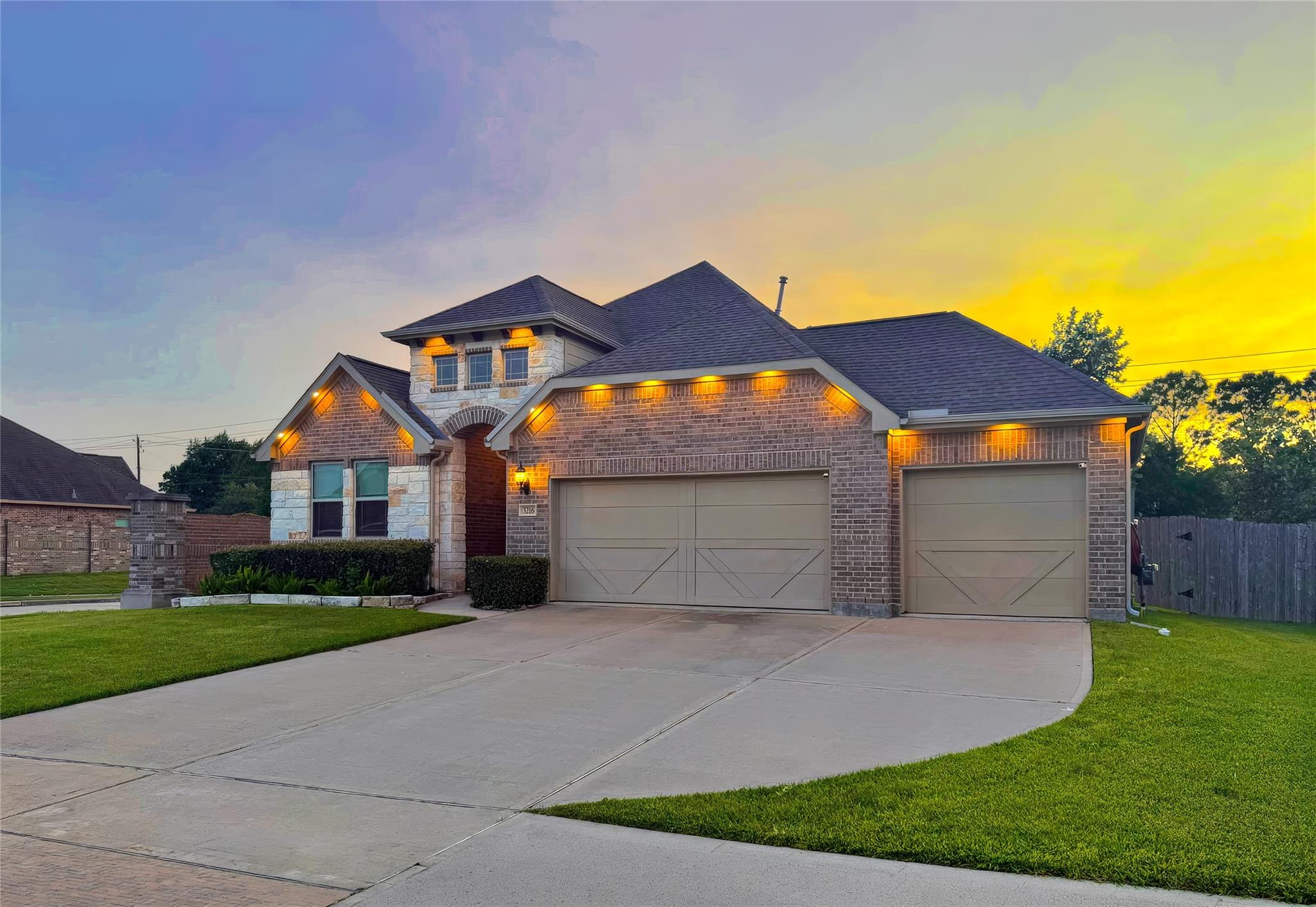 3216 Parker Drive — photo
