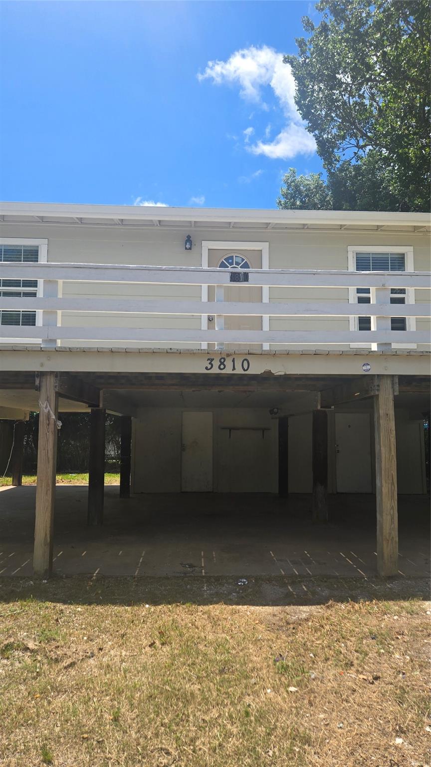 3810 Chanterway Street — photo
