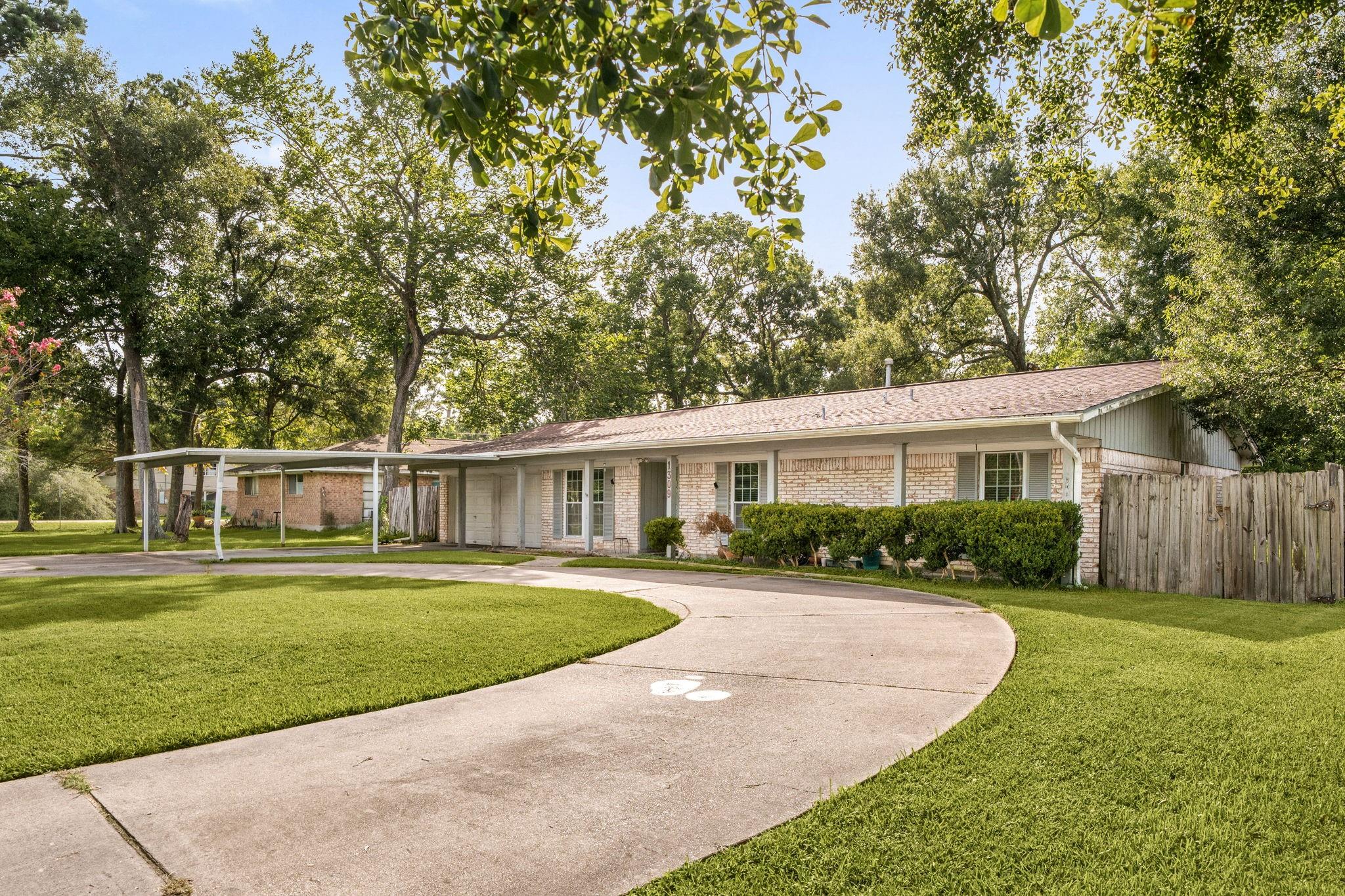 1309 Sunset Drive — photo