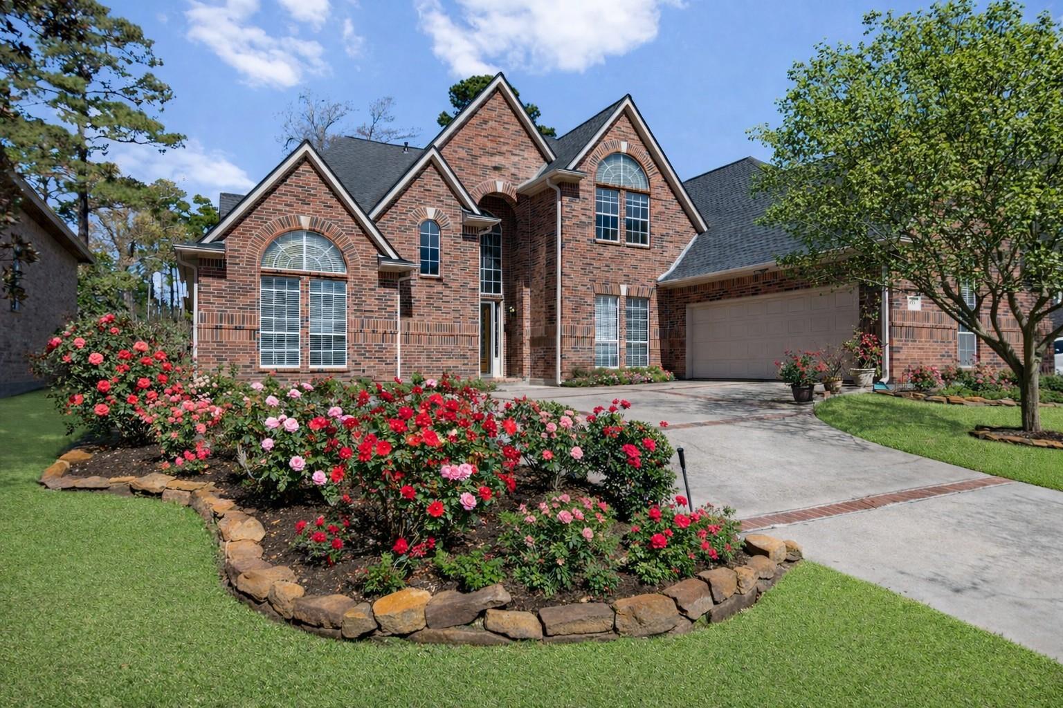 299 Wedgewood Drive — photo