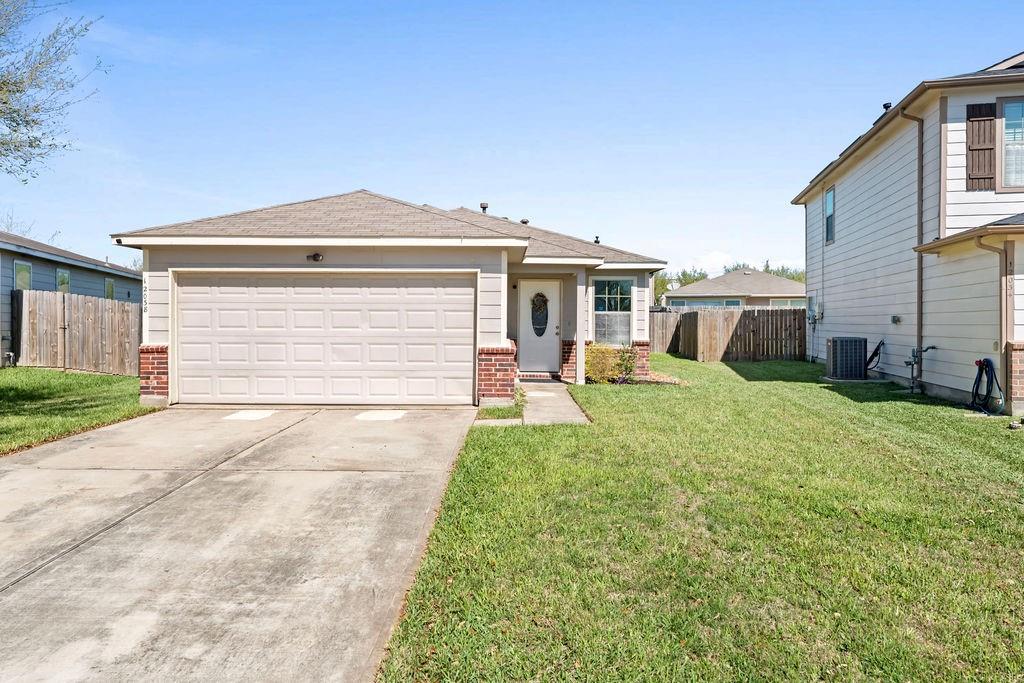 12038 Helvick Crescent Avenue — photo