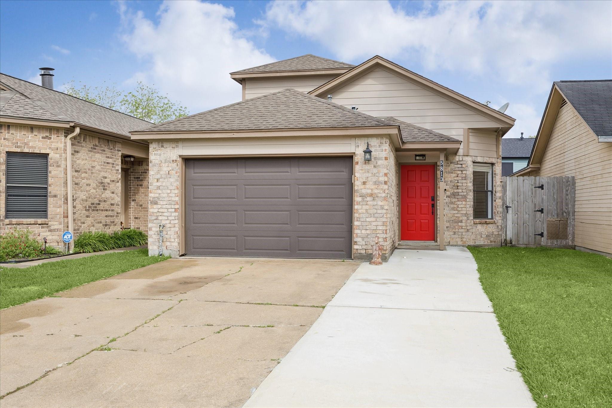 5813 Guadalupe Drive — photo