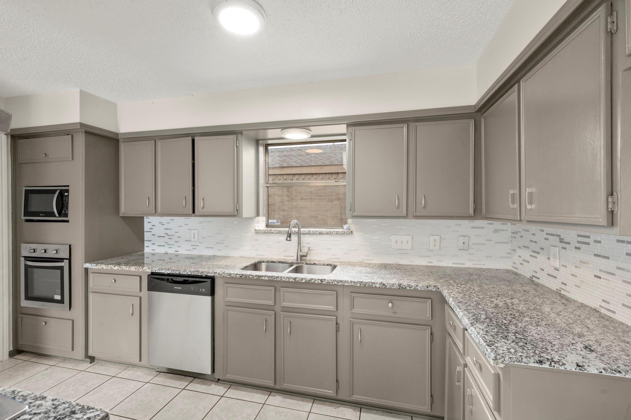 11718 Ridge Run Drive, Houston, TX 77064 — photo 3