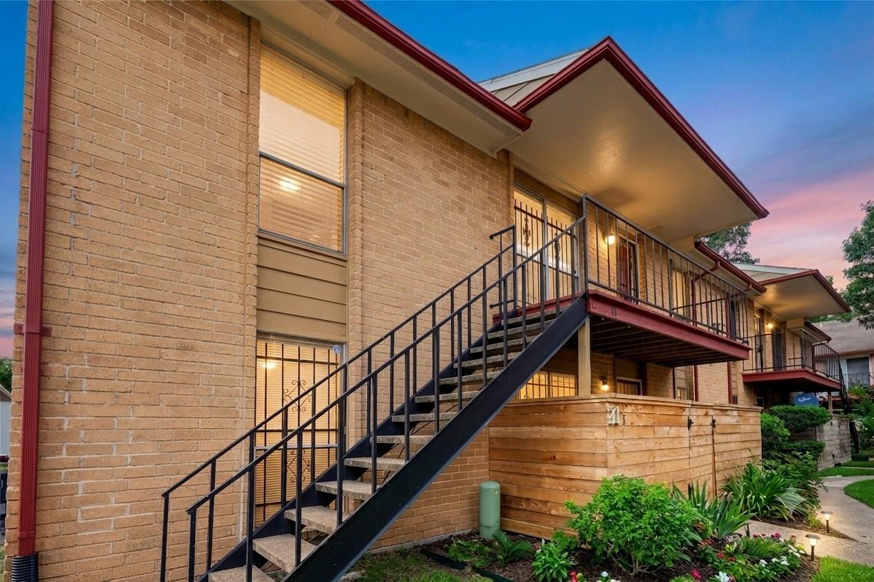 12955 Woodforest Boulevard #32 — photo