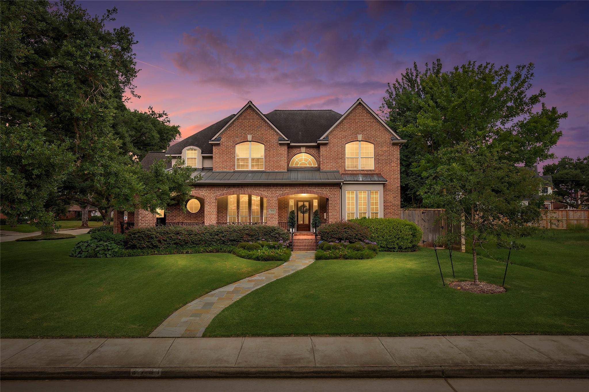 3731 Linkview Drive — photo