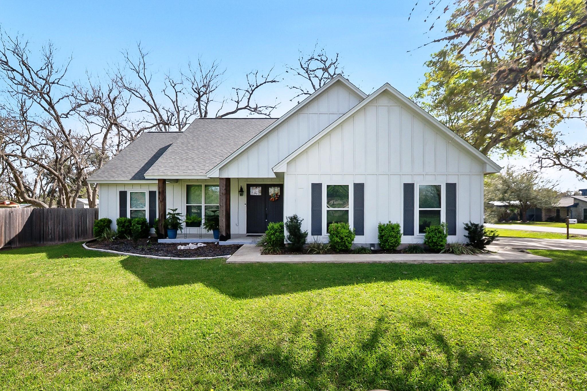 502 Tall Timber Drive — photo