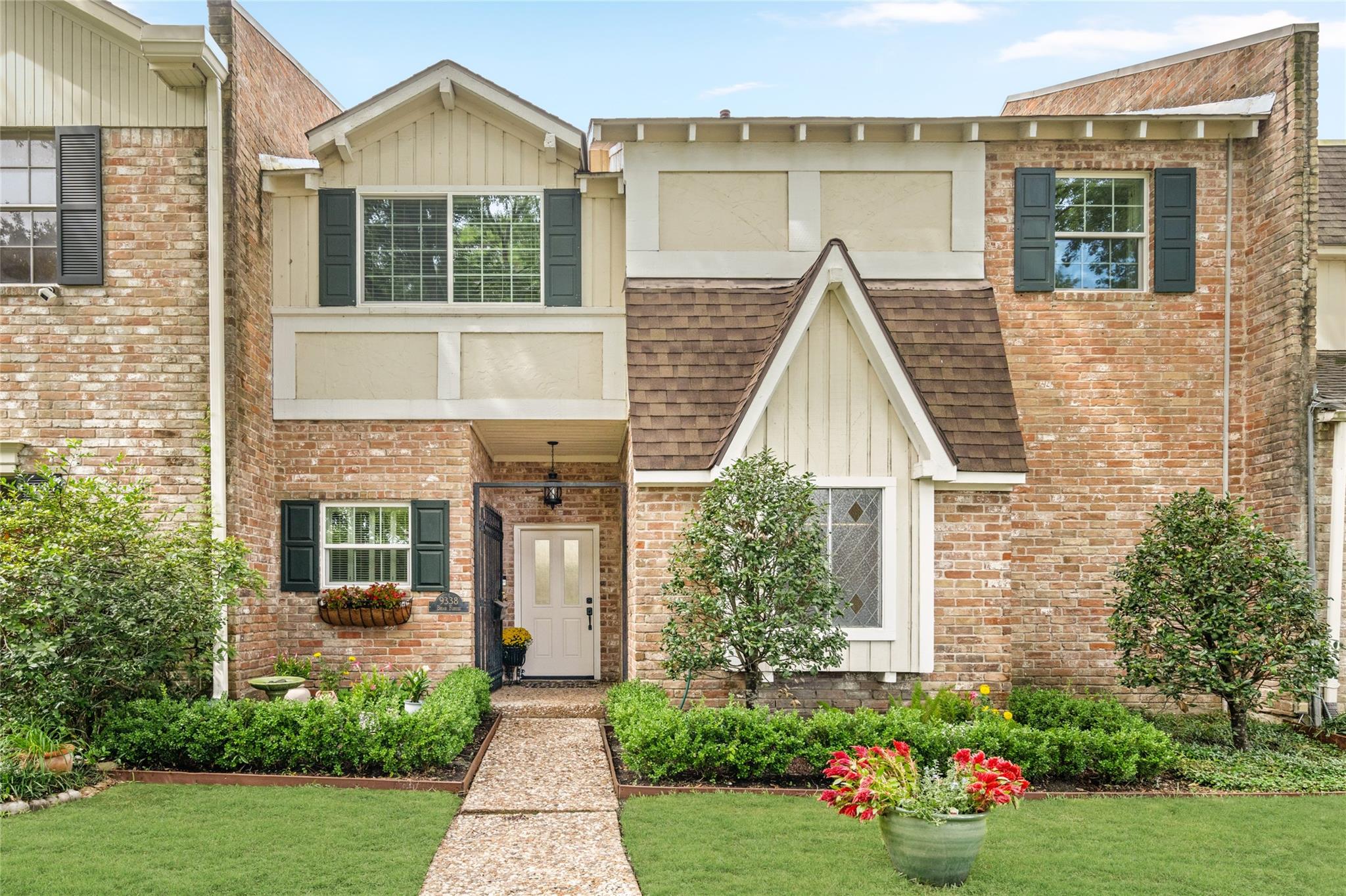 9338 Briar Forest Drive — photo