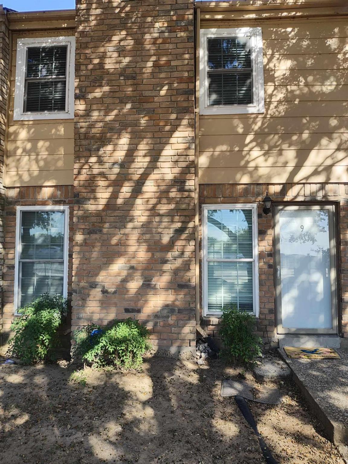 9901 Sharpcrest Street #M9 — photo