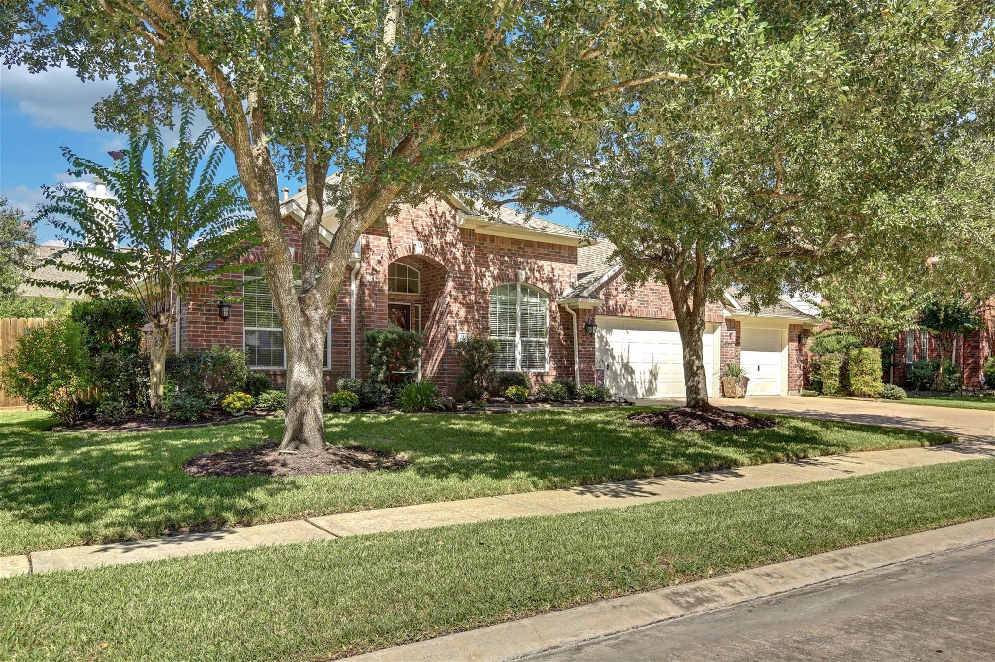 2911 Amber Hill Trail — photo