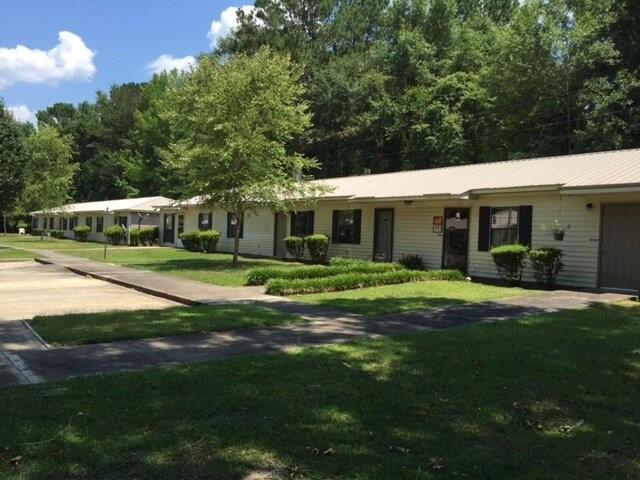 30774 Hwy 17 North — photo