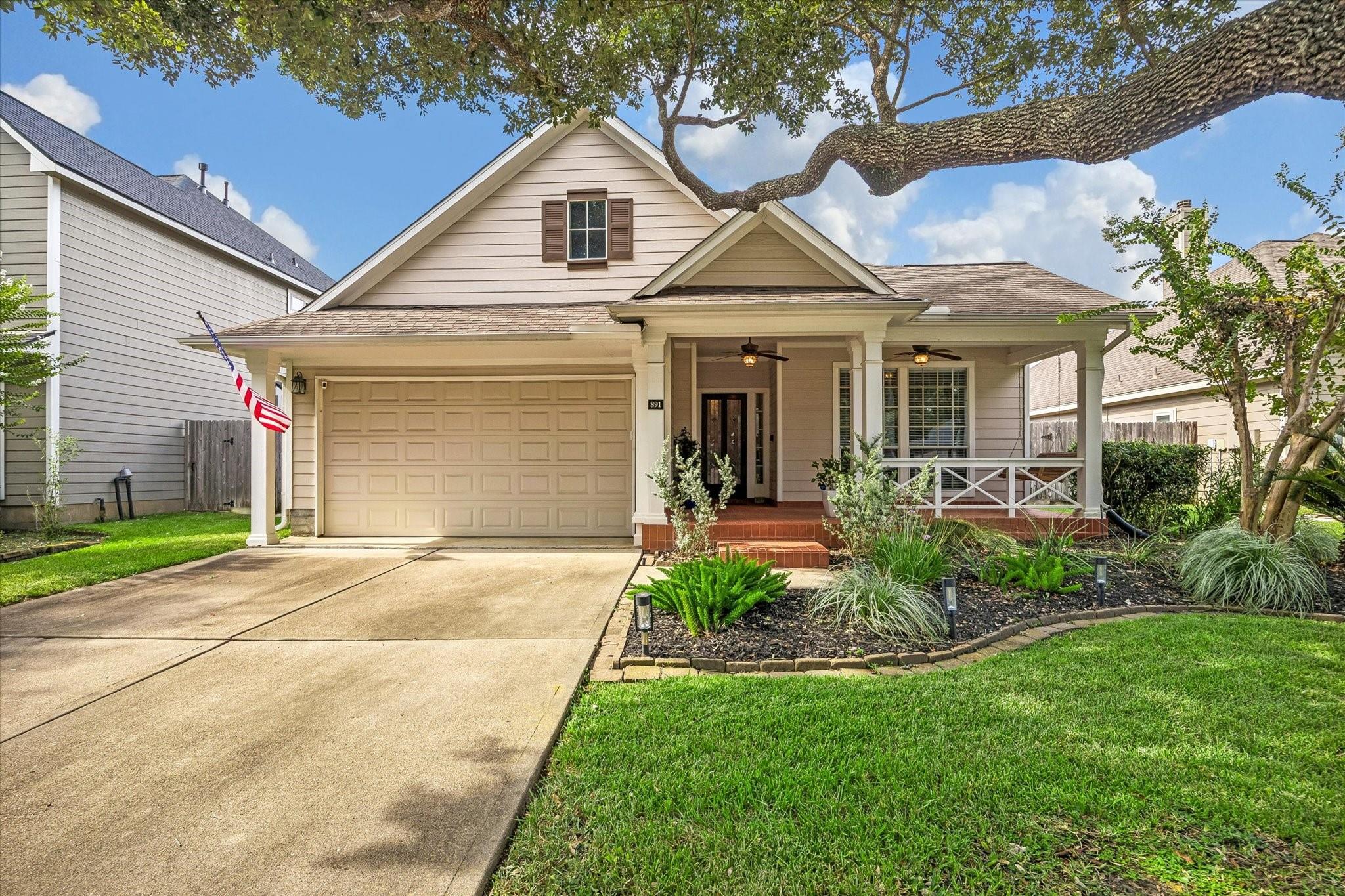 891 Victoria Lakes Drive — photo